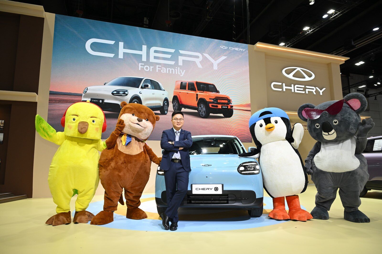 เชอรี ประเทศไทย จัดเต็ม BIG MOTOR SALE 2026 เปิดตัว Chery Q 2026 สีใหม่ Bubble Blue ลดพิเศษ 2 หมื่น เริ่มต้น 4.49 แสนบาท พร้อมอวดโฉม V23 และ iCAUR V27 REEV 3