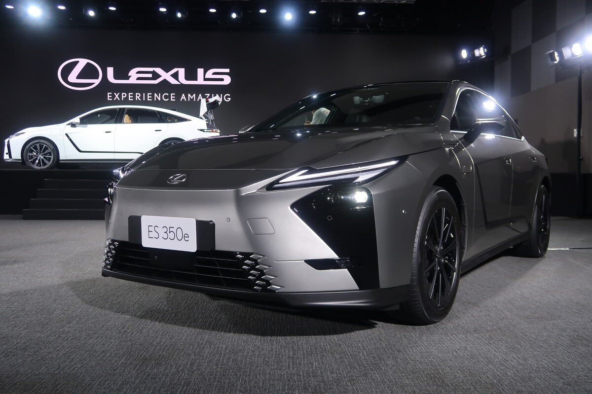 ALL-NEW LEXUS ES 2026 BEV ซีดานไฟฟ้าคันแรกของค่าย เปิดตัวราคาเริ่มต้น 3,290,000 บาท 3