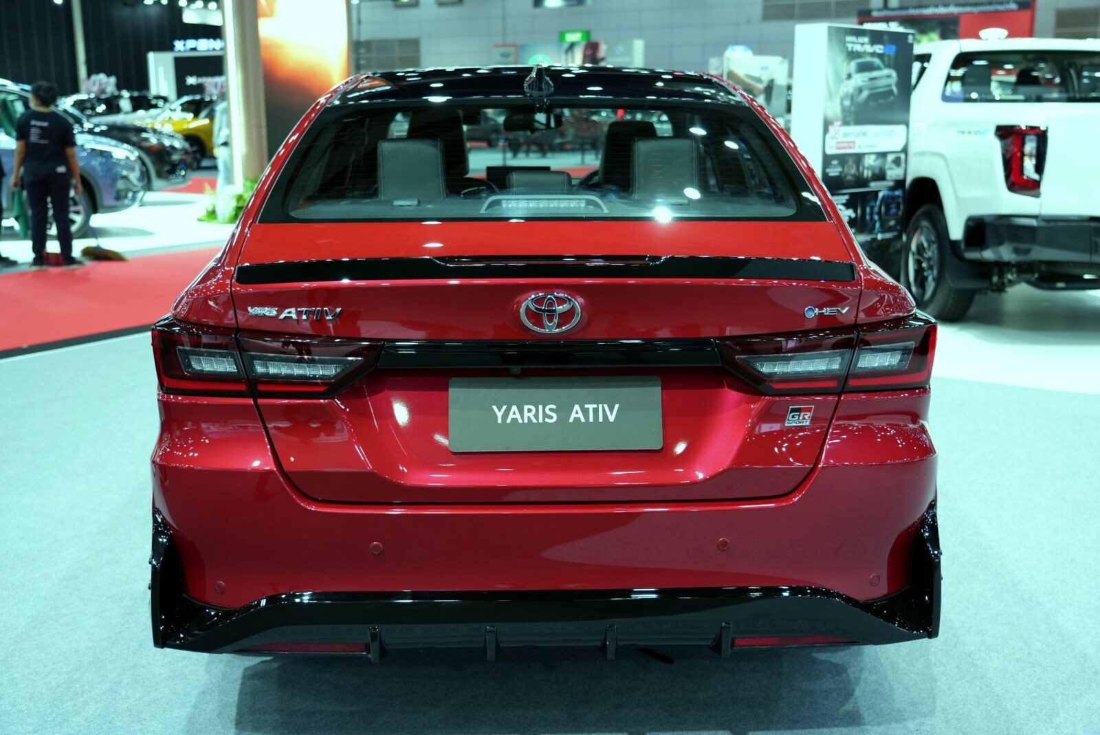 โตโยต้า จัดเต็ม BIG MOTOR SALE 2026 ส่งแคมเปญ 470 ล้านบาท เปิดตัว Alphard และ Vellfire HEV SMART เริ่ม 3.59 ล้าน พร้อม Land Cruiser FJ ราคาพิเศษ 1.269 ล้าน 5