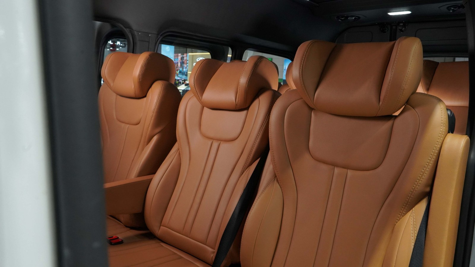เปิดตัวทางการในไทย! MAXUS Commercial ยกทัพรถไฟฟ้าเชิงพาณิชย์ 4 รุ่น บุก BIG Motor Sale 2026 ส่ง eDeliver 5 เริ่ม 9.9 แสน ควงกระบะไฟฟ้า eTerron 9 เคาะ 1.69 ล้าน 6