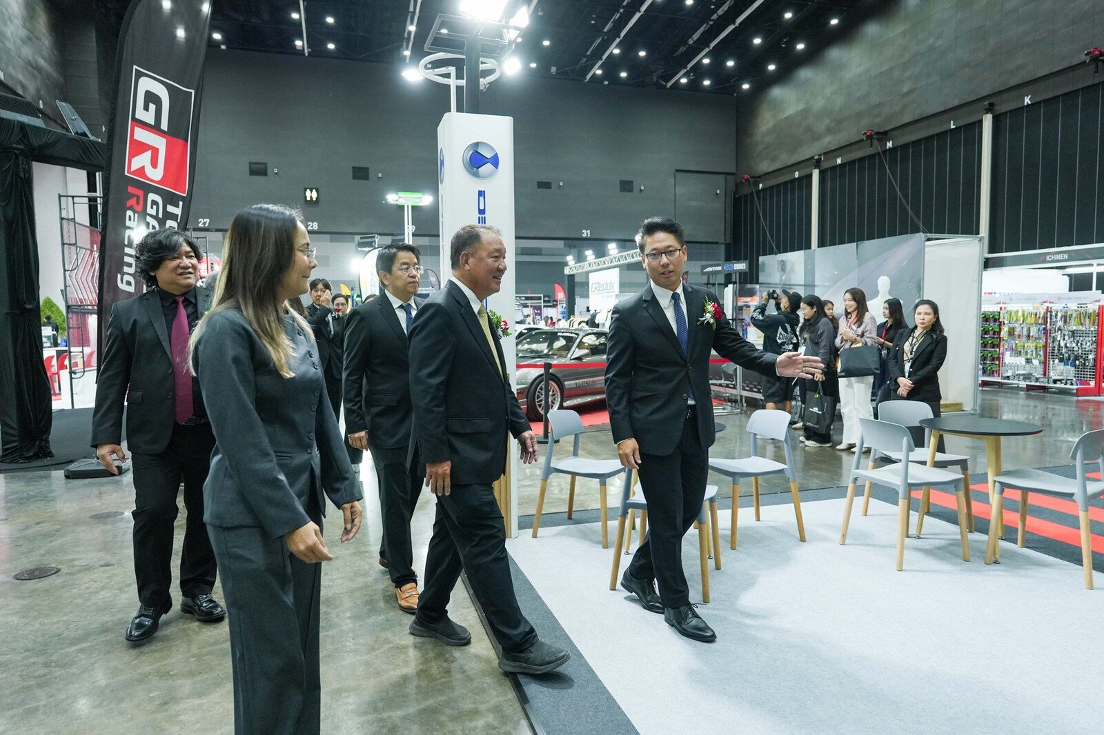 BYD SEAL 5 DM-i 2026 และ DENZA Z9GT 2026 อวดโฉมเวอร์ชันตกแต่งพิเศษ บุกมหกรรม BANGKOK Auto Salon 2026 โชว์สมรรถนะพลังงานใหม่ระดับแถวหน้า 6