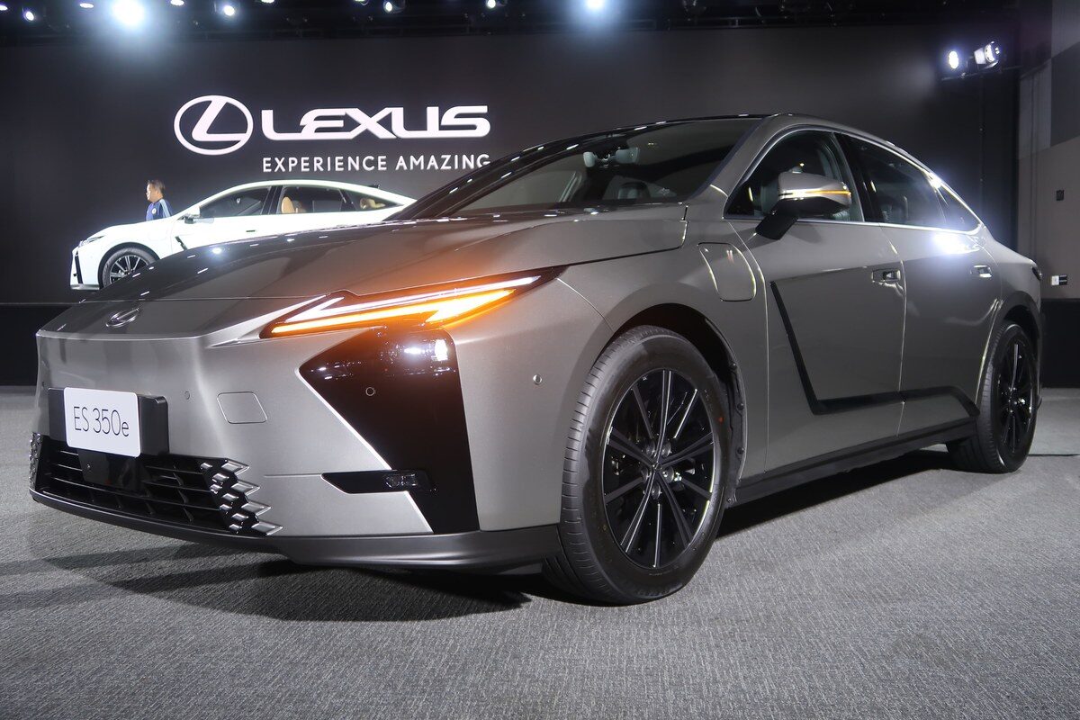 ALL-NEW LEXUS ES 2026 BEV ซีดานไฟฟ้าคันแรกของค่าย เปิดตัวราคาเริ่มต้น 3,290,000 บาท 7