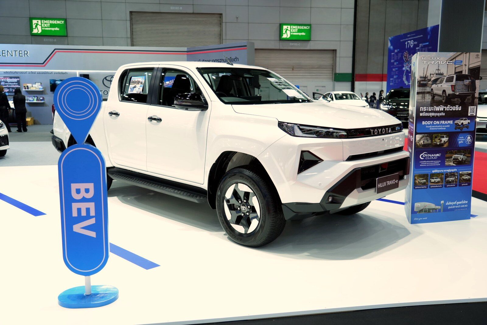 โตโยต้า จัดเต็ม BIG MOTOR SALE 2026 ส่งแคมเปญ 470 ล้านบาท เปิดตัว Alphard และ Vellfire HEV SMART เริ่ม 3.59 ล้าน พร้อม Land Cruiser FJ ราคาพิเศษ 1.269 ล้าน 8