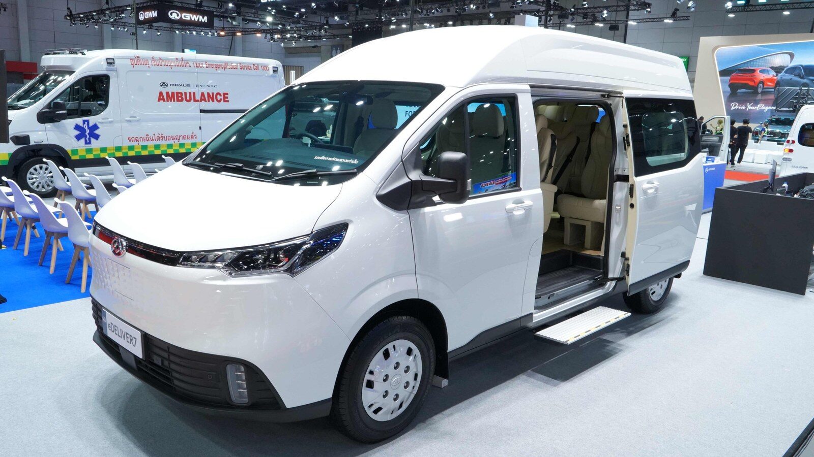 เปิดตัวทางการในไทย! MAXUS Commercial ยกทัพรถไฟฟ้าเชิงพาณิชย์ 4 รุ่น บุก BIG Motor Sale 2026 ส่ง eDeliver 5 เริ่ม 9.9 แสน ควงกระบะไฟฟ้า eTerron 9 เคาะ 1.69 ล้าน 8