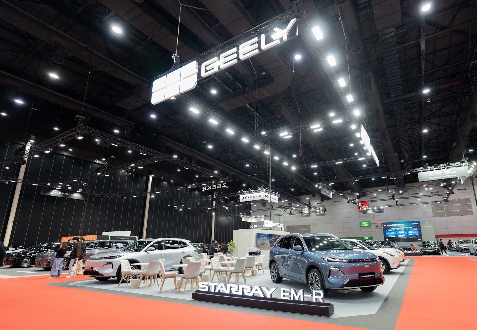 ธนบุรีนอยสเติน ขนทัพ GEELY บุก BIG MOTOR SALE 2026 ส่ง STARRAY EM-R ขุมพลัง REEV เริ่ม 6.99 แสน ควง EX2 ไฟฟ้าขับหลัง เริ่ม 4.29 แสน และ EX5 ลดสูงสุด 5 หมื่น 9