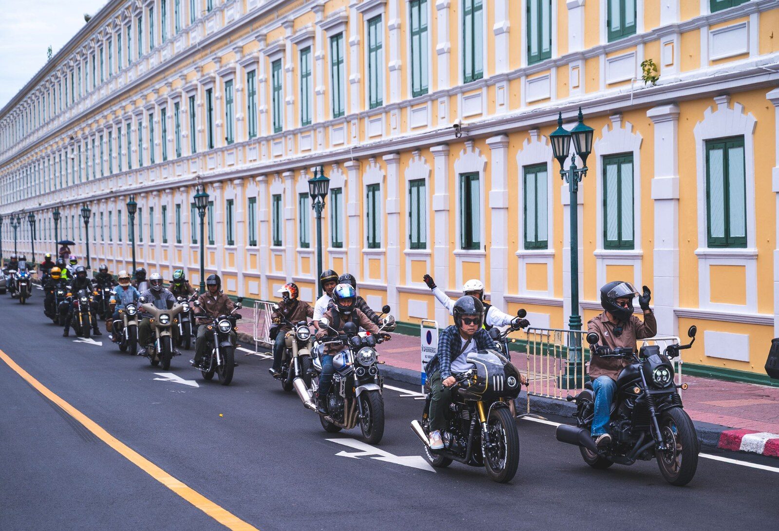ฮอนด้าบิ๊กไบค์ ปลุกกระแสชาวไฟกลม จัดมีตติ้ง “Sunday Meetup Ride & Soul” รวมพลสาย Classic และ Cruiser ขี่ชิลชมเสน่ห์เมืองเก่าพระนคร 10