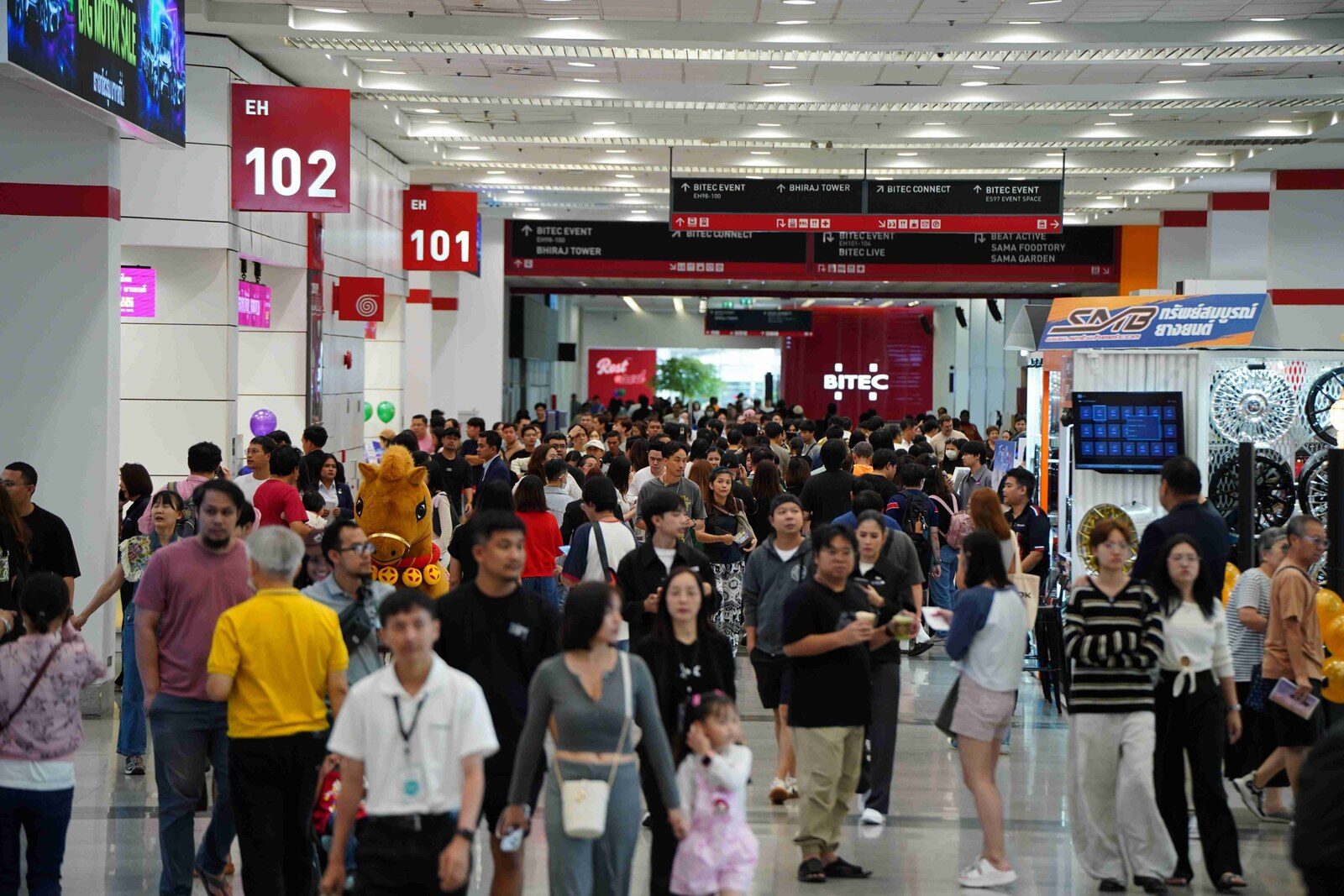 BIG MOTOR SALE 2026 คึกคักเกินคาด! กวาดยอดจอง 2 วันแรกสุดร้อนแรง ชี้ผู้บริโภคกำลังซื้อยังแน่น มุ่งเน้นรถคุณภาพคุ้มราคา OMODA & JAECOO นำโด่ง 735 คัน 11