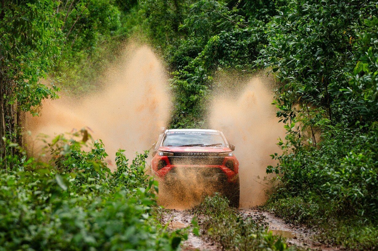 TOYOTA GAZOO Racing Thailand โชว์ฟอร์มแกร่ง พา Hilux TRAVO 2026 ผงาดคว้าอันดับ 2 โอเวอร์ออล ศึกแรลลี่หฤโหด AXCR 2026 ลุยฝ่า 5 จังหวัดกว่า 2,000 กม. 16