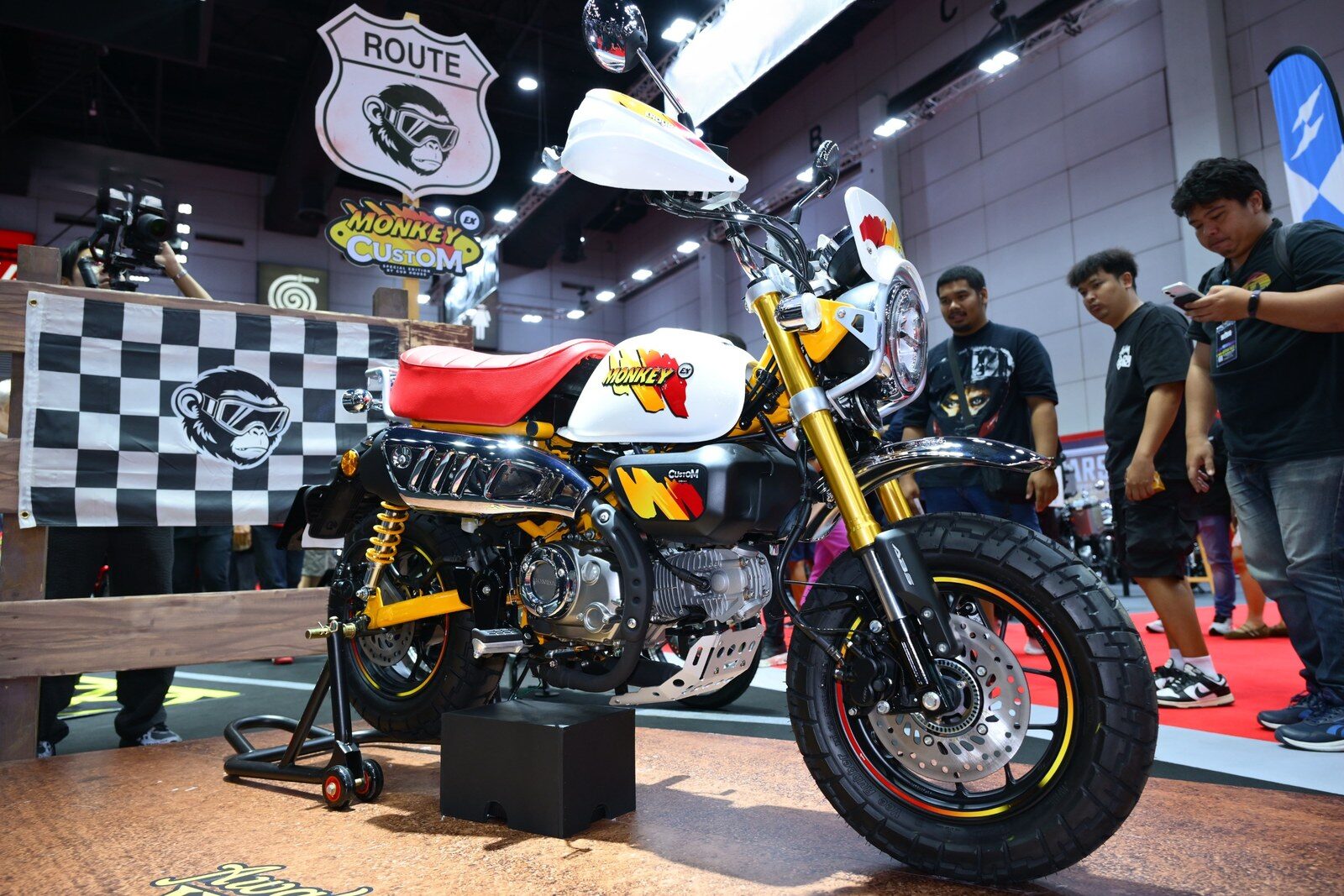 ไทยฮอนด้า เปิดตัว New Honda Monkey EX Custom Edition 2026 สไตล์ Enduro คัสตอมลุยแรลลี่บาฮา เคาะราคาแนะนำ 121,900 บาท ในงาน BIG MOTOR SALE 16