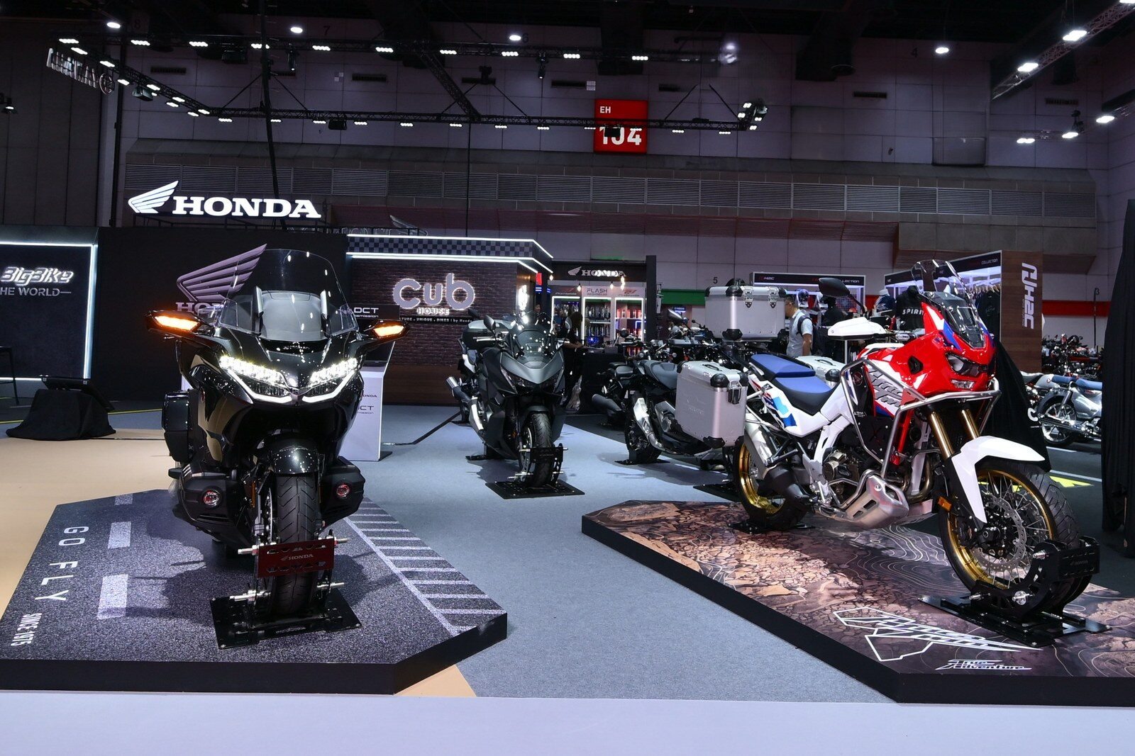 ไทยฮอนด้า เปิดตัว New Honda CB1000GT 2026 สปอร์ตทัวร์ริ่ง 4 สูบ 1,000 ซีซี ช่วงล่างไฟฟ้า จอ TFT 5 นิ้ว เคาะราคาเริ่ม 514, 17