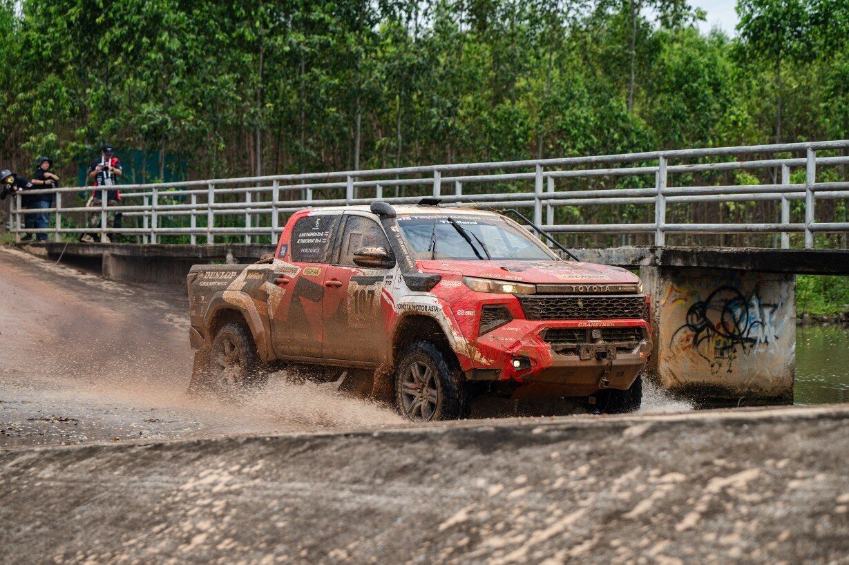 TOYOTA GAZOO Racing Thailand โชว์ฟอร์มแกร่ง พา Hilux TRAVO 2026 ผงาดคว้าอันดับ 2 โอเวอร์ออล ศึกแรลลี่หฤโหด AXCR 2026 ลุยฝ่า 5 จังหวัดกว่า 2,000 กม. 17