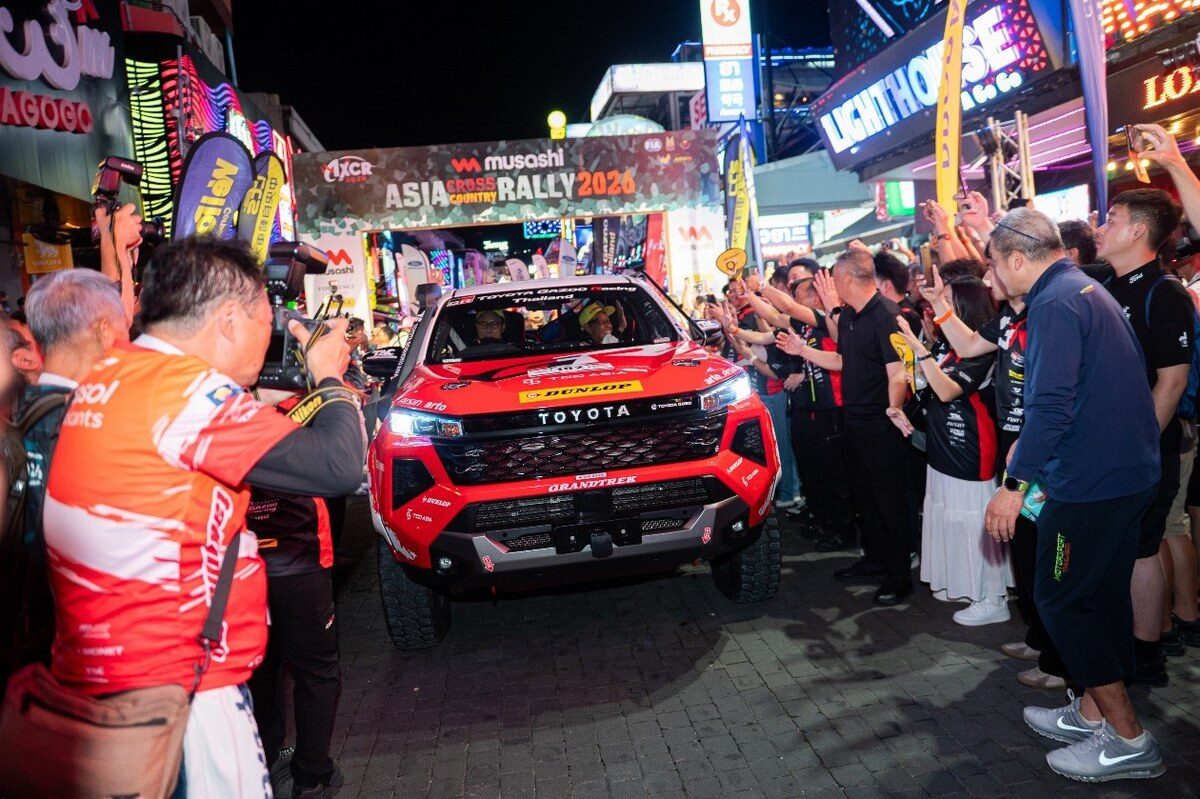 ปล่อยทัพลุยศึกแรลลี่ระดับเอเชีย! TOYOTA GAZOO Racing Thailand ส่ง Hilux TRAVO 2026 พิชิต AXCR 2026 เส้นทางหฤโหด 2,200 กิโลเมตร 18