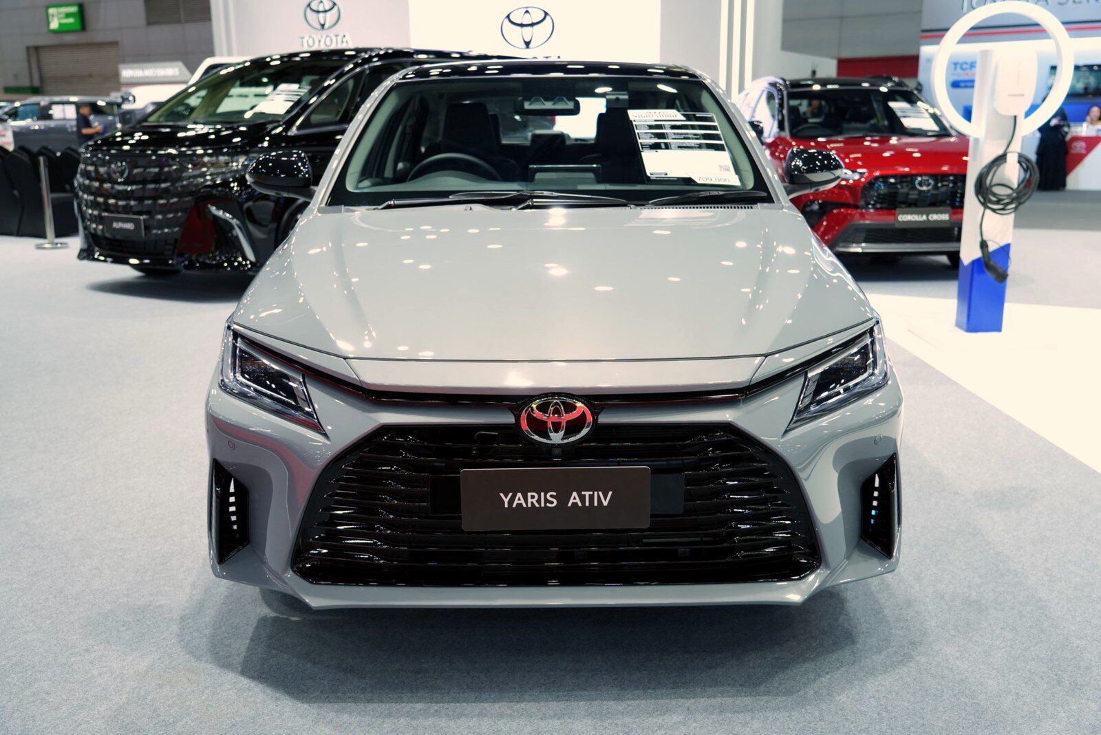 โตโยต้า จัดเต็ม BIG MOTOR SALE 2026 ส่งแคมเปญ 470 ล้านบาท เปิดตัว Alphard และ Vellfire HEV SMART เริ่ม 3.59 ล้าน พร้อม Land Cruiser FJ ราคาพิเศษ 1.269 ล้าน 19