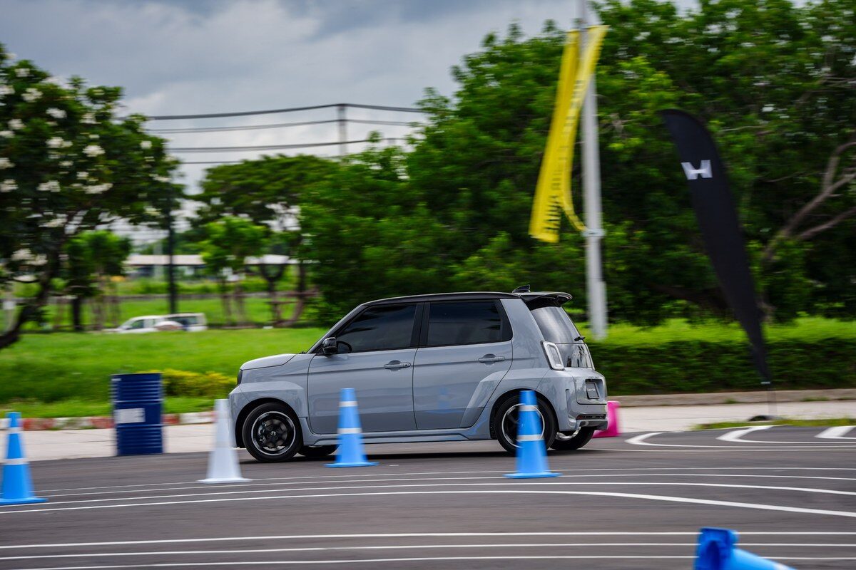 HONDA SUPER-ONE 2026 A-Segment EV จิ๋วสายตีโป่ง นำเข้า CBU ญี่ปุ่น ลิมิเต็ด 30 คัน ราคา 990,000 บาท 20