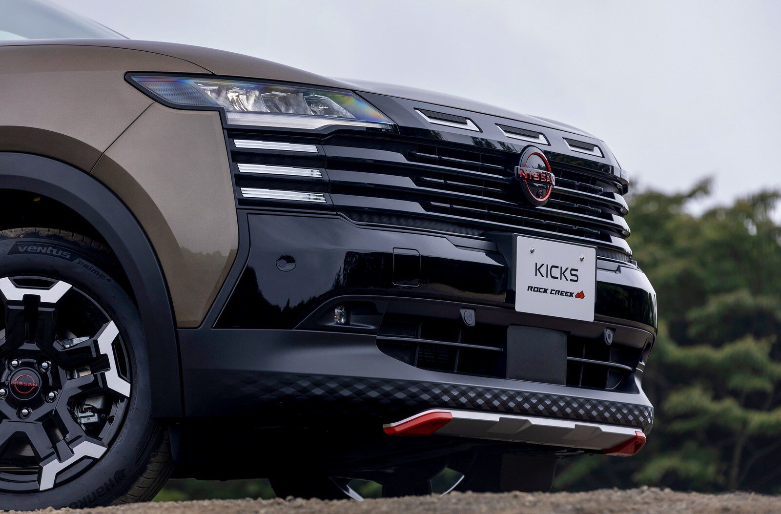 นิสสัน เปิดตัว Nissan Kicks ROCK CREEK 2026 เสริมลุคสายลุยสุดแกร่ง เบาะกันน้ำ ขุมพลัง e-POWER พร้อมระบบขับ 4 e-4ORCE เคาะราคาเริ่ม 3.48 ล้านเยนในญี่ปุ่น 22
