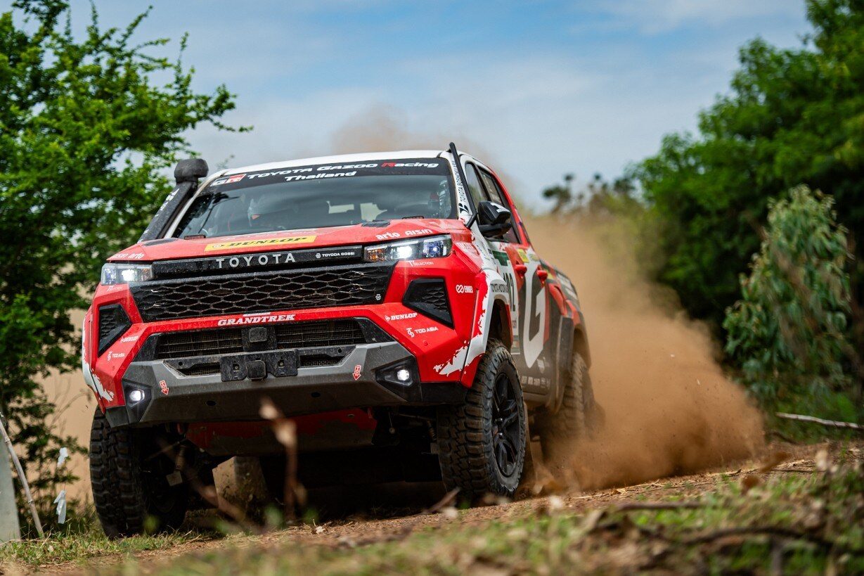 TOYOTA GAZOO Racing Thailand โชว์ฟอร์มแกร่ง พา Hilux TRAVO 2026 ผงาดคว้าอันดับ 2 โอเวอร์ออล ศึกแรลลี่หฤโหด AXCR 2026 ลุยฝ่า 5 จังหวัดกว่า 2,000 กม. 23
