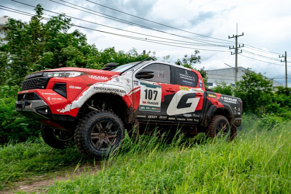TOYOTA GAZOO Racing Thailand โชว์ฟอร์มแกร่ง พา Hilux TRAVO 2026 ผงาดคว้าอันดับ 2 โอเวอร์ออล ศึกแรลลี่หฤโหด AXCR 2026 ลุยฝ่า 5 จังหวัดกว่า 2,000 กม. 24
