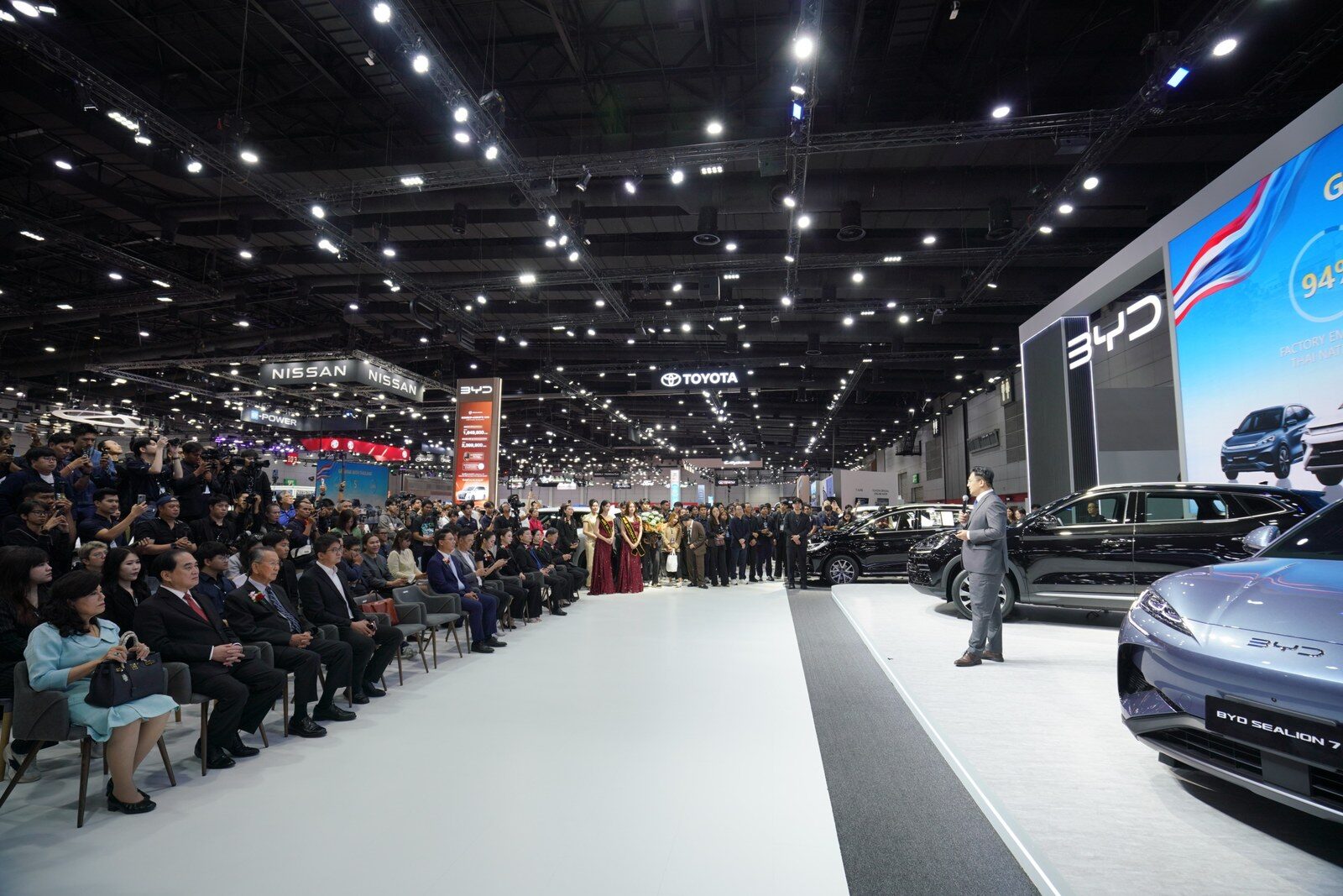 เปิดฉาก BIG MOTOR SALE 2026 ฉลองปีที่ 13 ผนึก 30 แบรนด์ยานยนต์ชั้นนำ ยกโชว์รูมบุกไบเทค บางนา จัดเต็มโปรเด็ด คอนเสิร์ตฟรี และโซน Pet Friendly ตลอด 10 วัน 27