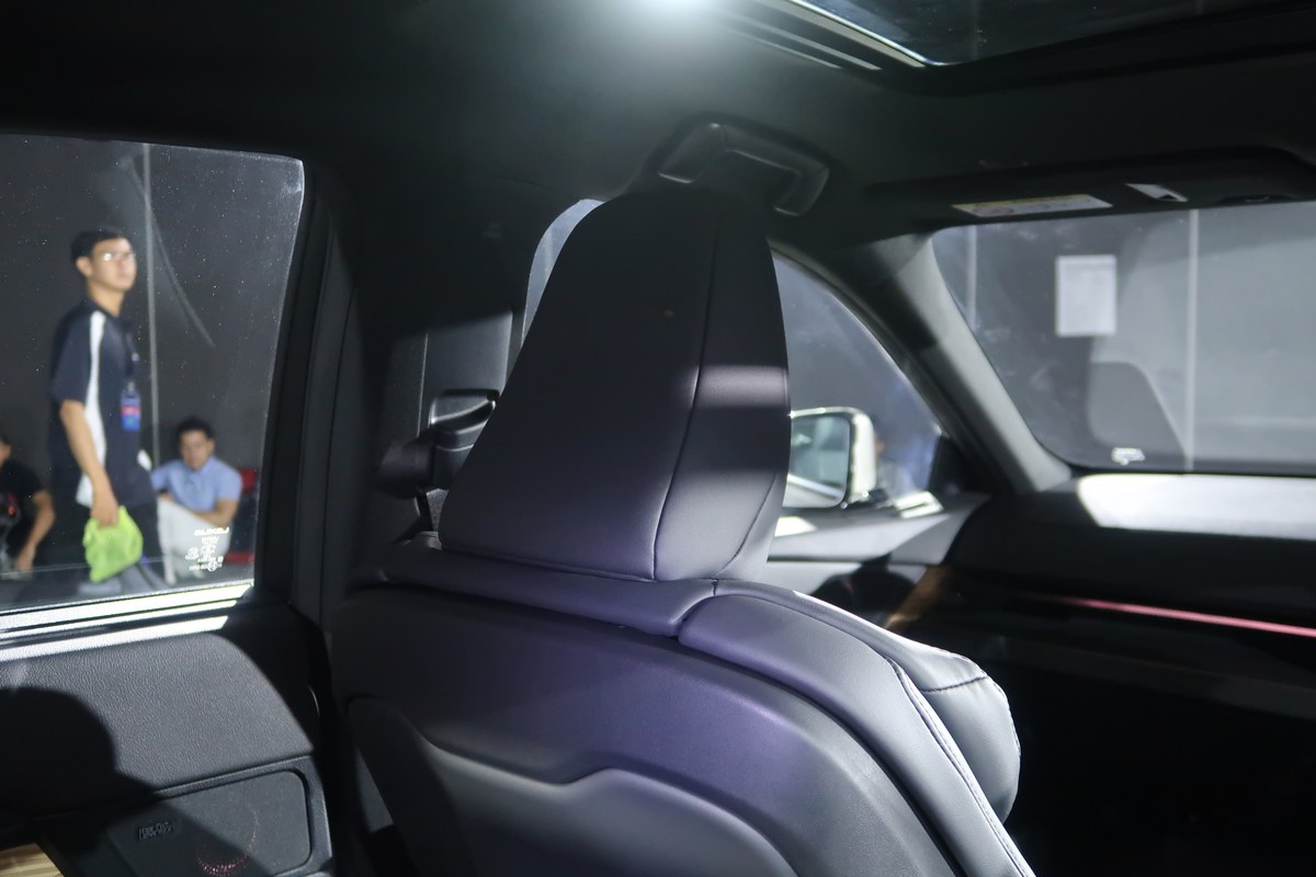ALL-NEW LEXUS ES 2026 BEV ซีดานไฟฟ้าคันแรกของค่าย เปิดตัวราคาเริ่มต้น 3,290,000 บาท 29