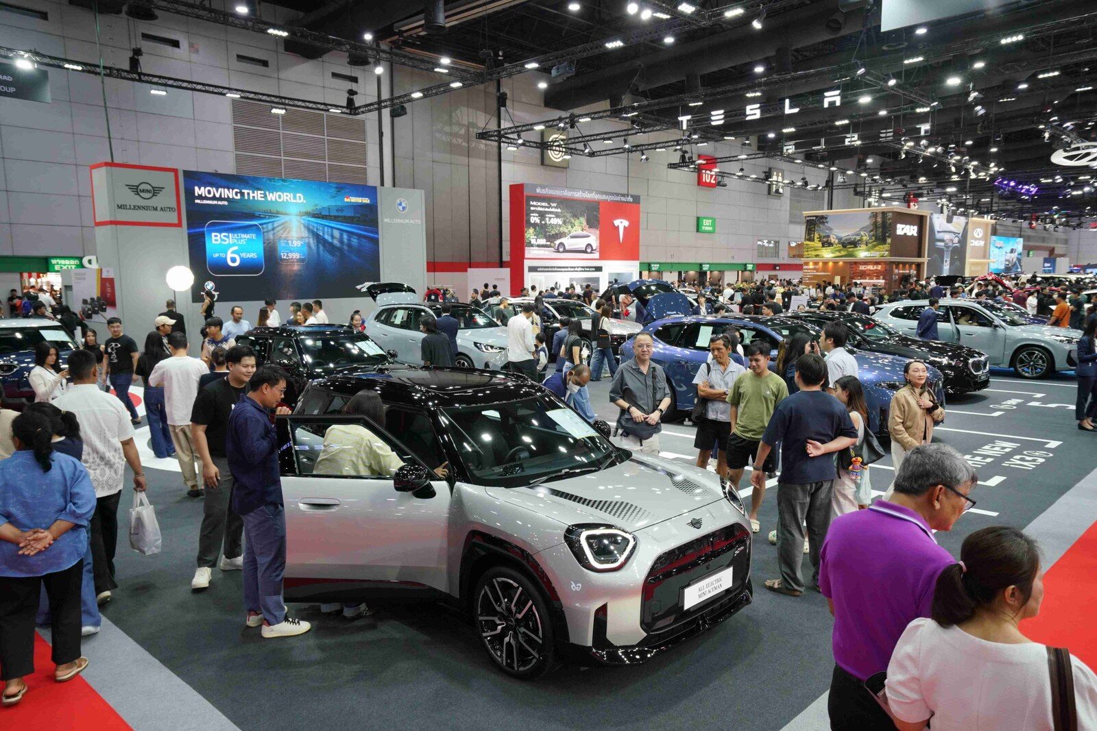 BIG MOTOR SALE 2026 คึกคักเกินคาด! กวาดยอดจอง 2 วันแรกสุดร้อนแรง ชี้ผู้บริโภคกำลังซื้อยังแน่น มุ่งเน้นรถคุณภาพคุ้มราคา OMODA & JAECOO นำโด่ง 735 คัน 31