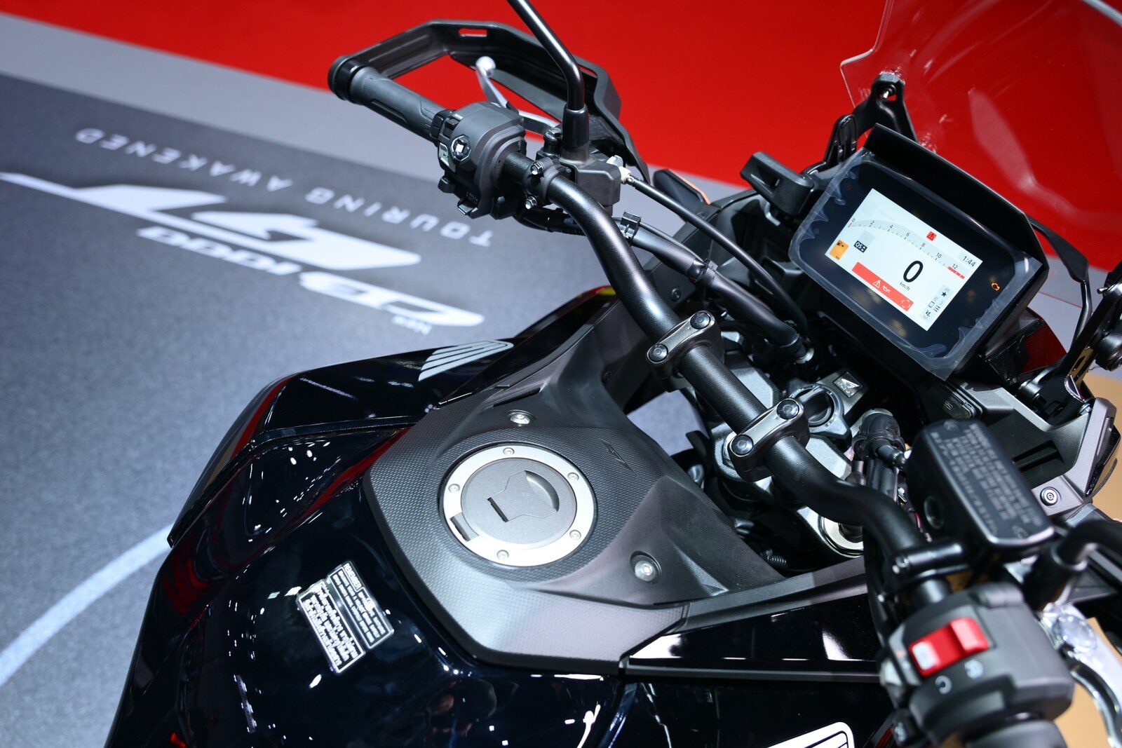 ไทยฮอนด้า เปิดตัว New Honda CB1000GT 2026 สปอร์ตทัวร์ริ่ง 4 สูบ 1,000 ซีซี ช่วงล่างไฟฟ้า จอ TFT 5 นิ้ว เคาะราคาเริ่ม 514, 33