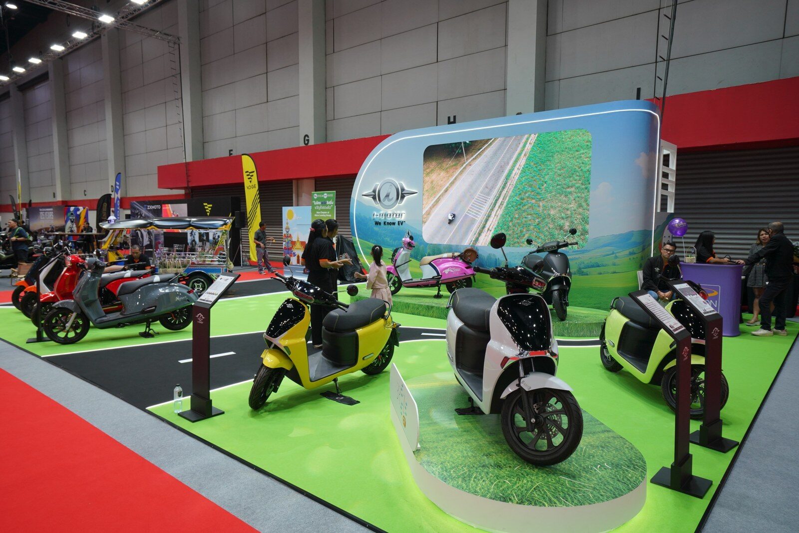 เปิดฉาก BIG MOTOR SALE 2026 ฉลองปีที่ 13 ผนึก 30 แบรนด์ยานยนต์ชั้นนำ ยกโชว์รูมบุกไบเทค บางนา จัดเต็มโปรเด็ด คอนเสิร์ตฟรี และโซน Pet Friendly ตลอด 10 วัน 39