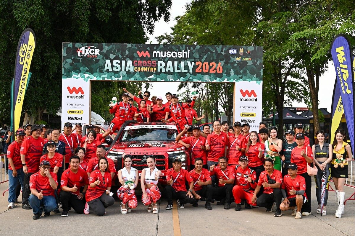 ทีมมิตซูบิชิ แรลลี่อาร์ต ผงาดป้องกันแชมป์ AXCR 2026 คว้าชัยชนะ Overall 2 ปีซ้อน ส่ง Triton 2026 จารึกประวัติศาสตร์นักขับญี่ปุ่นคู่แรกครองบัลลังก์ 122
