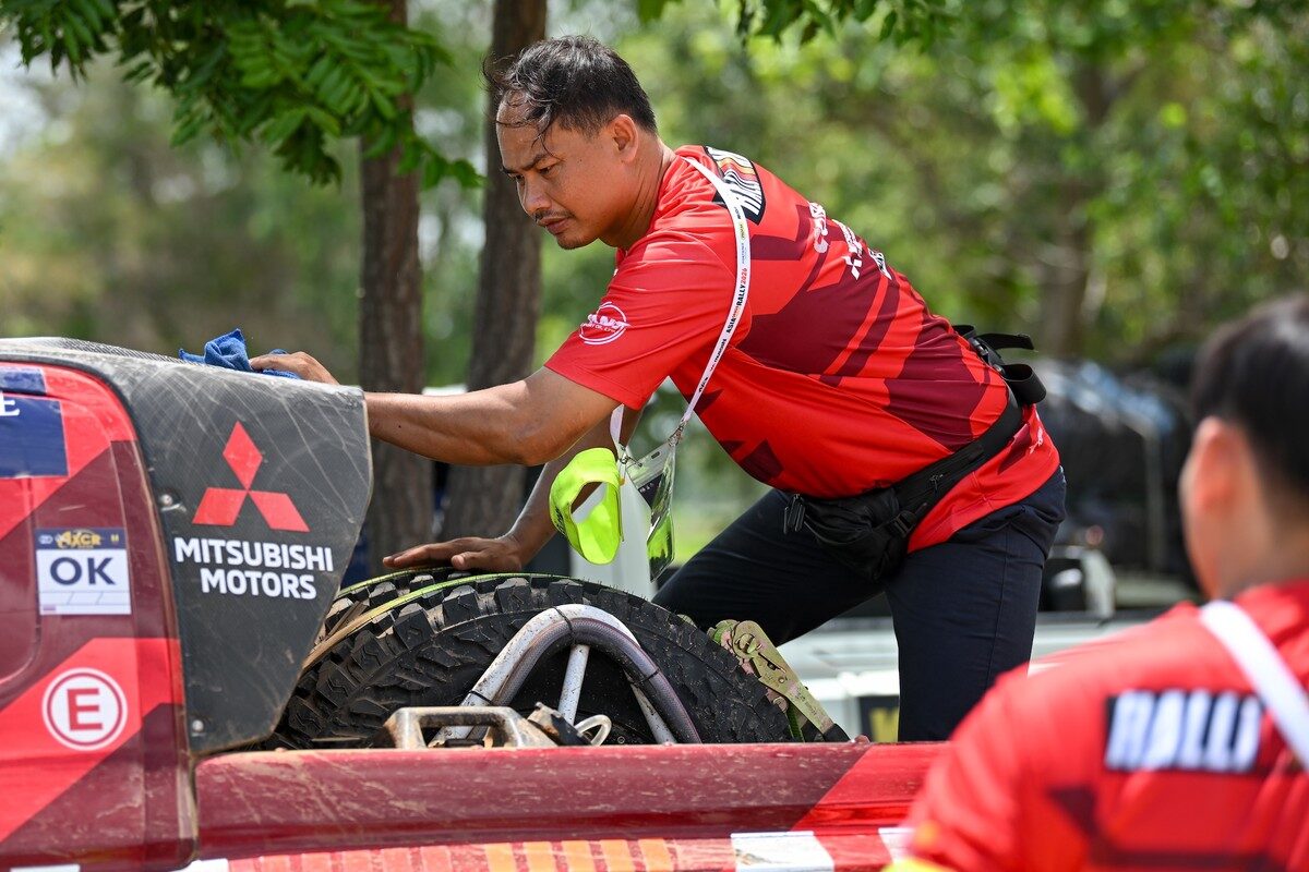 ทีมมิตซูบิชิ แรลลี่อาร์ต ผงาดป้องกันแชมป์ AXCR 2026 คว้าชัยชนะ Overall 2 ปีซ้อน ส่ง Triton 2026 จารึกประวัติศาสตร์นักขับญี่ปุ่นคู่แรกครองบัลลังก์ 141