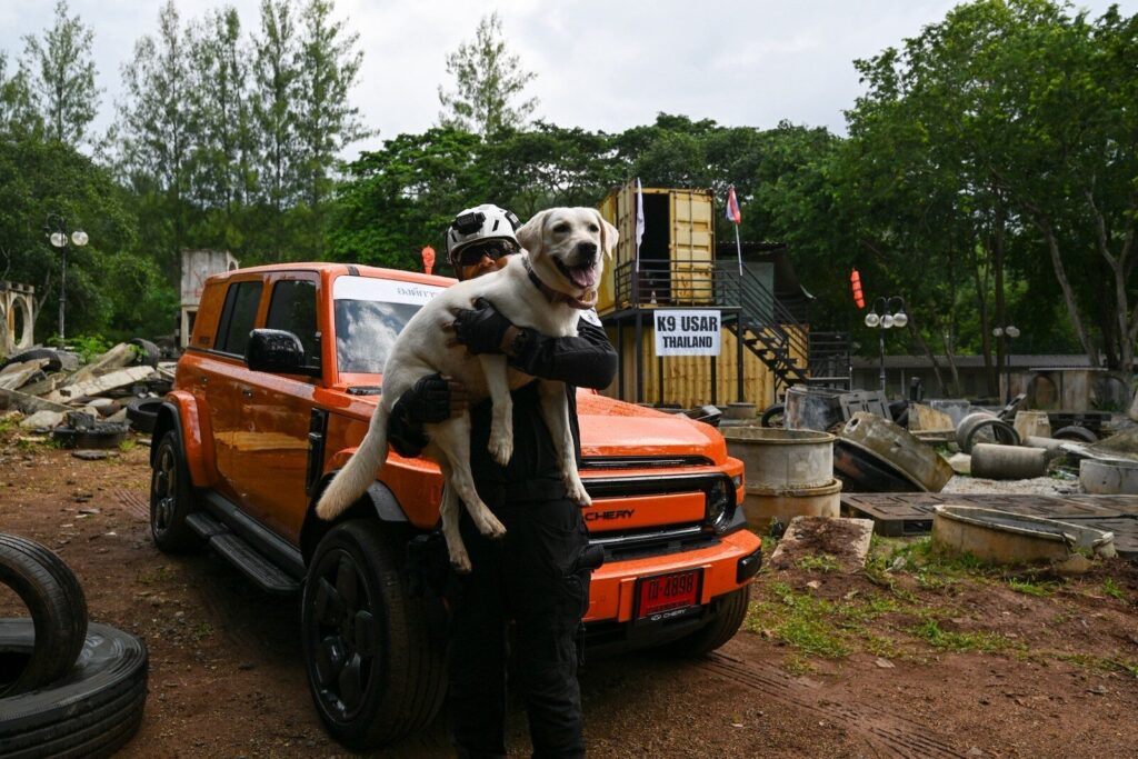 เชอรี ประเทศไทย เปิดภารกิจ “V23 x K9 USAR” ส่งมอบ Chery V23 2026 เสริมทัพทีมค้นหาและกู้ภัย พร้อมชูจุดเด่น Camp Mode ขับเคลื่อนสังคมยั่งยืน (ปก)