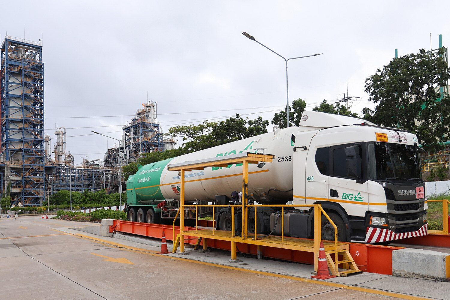 บีไอจี ขยายฟลีทรถบรรทุก Scania Super Euro 5 2026 เสริมแกร่งโลจิสติกส์พลังงานสะอาด หนุนดาต้าเซ็นเตอร์และอิเล็กทรอนิกส์โตต่อเนื่อง 3