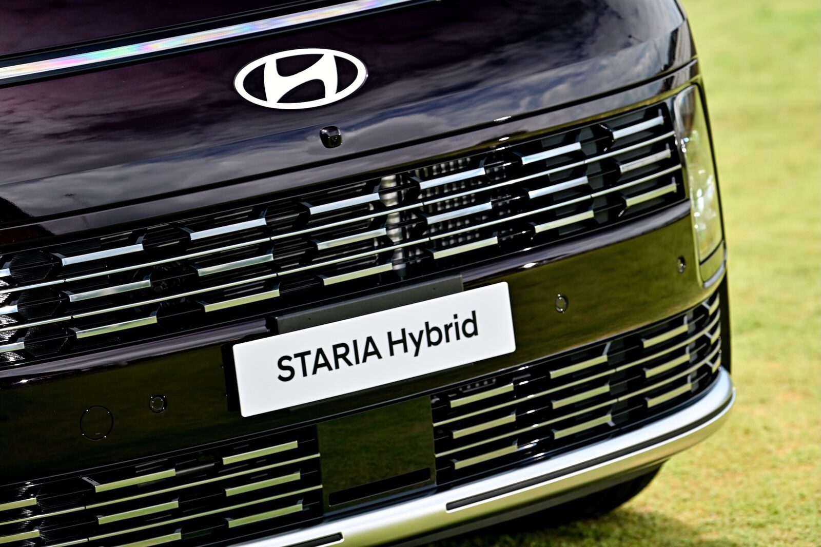 ็ัHyundai STARIA Hybrid โปรโมชั่นเปิดตัว STARIA Hybrid Privilege Package มูลค่ากว่า 100,000 บาท พร้อมชวนครอบครัวทดลองขับ 19-20 ก.ย. 2569 3