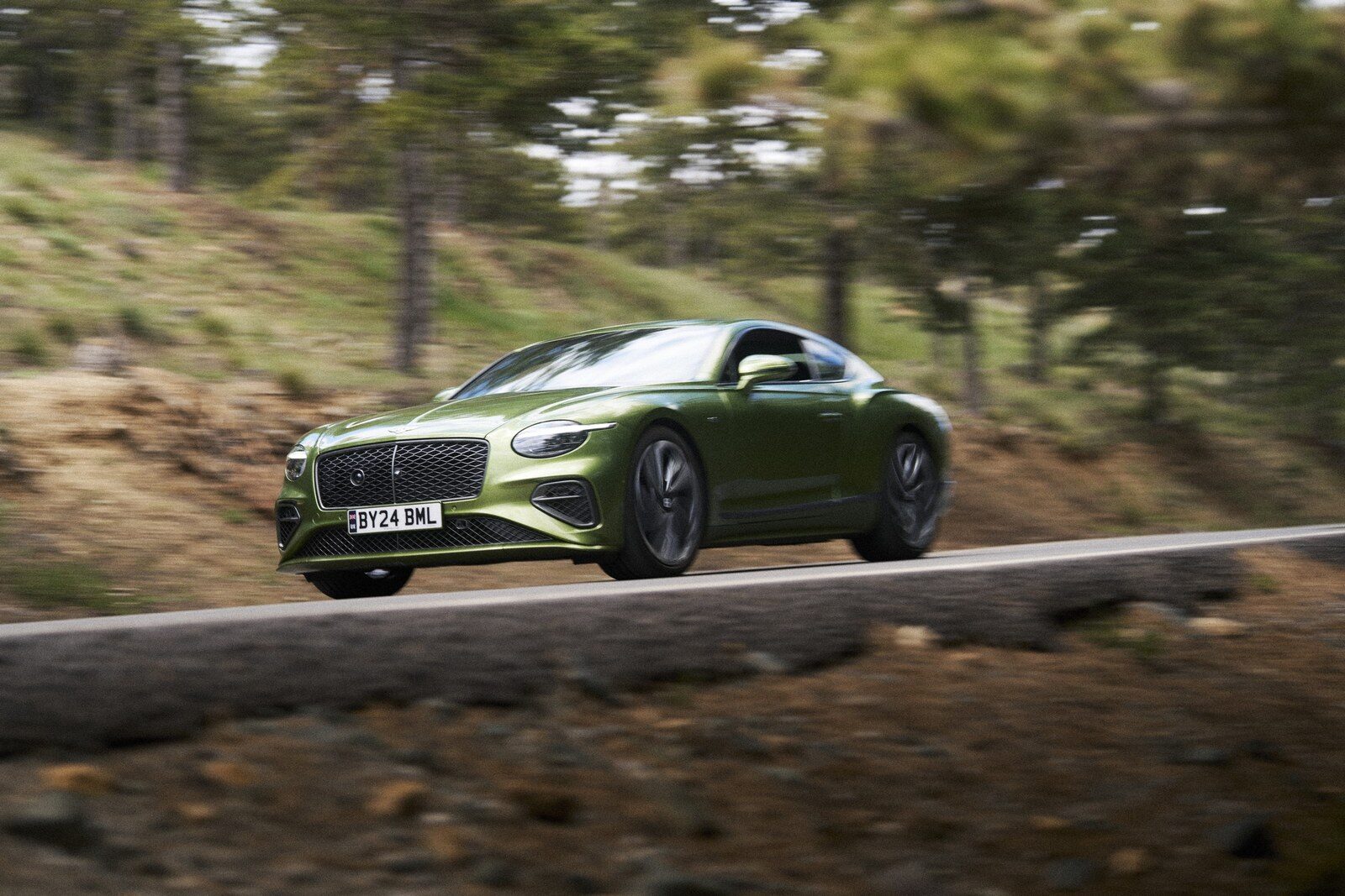 Bentley Torcal 2026 ยนตรกรรมไฟฟ้าทรงพลังที่สุดในประวัติศาสตร์ เผยนิยามใหม่แห่งสมรรถนะและความนุ่มนวลระดับอัลตราลักชัวรี 5