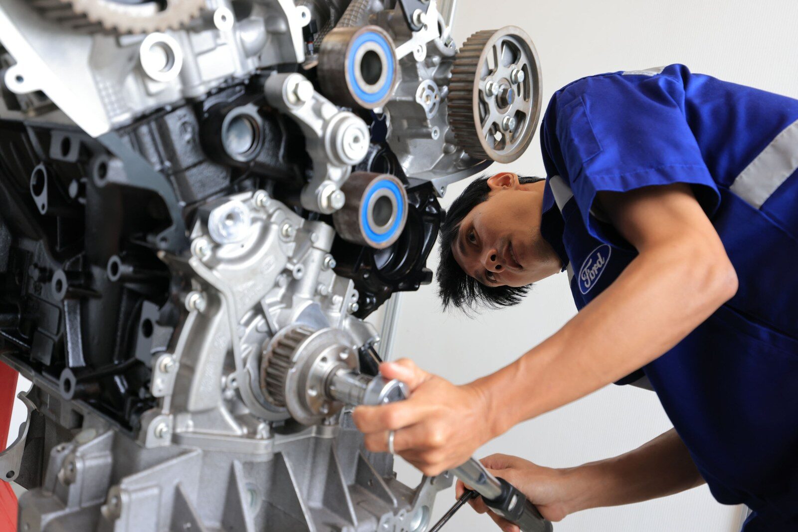 เจาะทักษะช่าง Ford Everest 2026 ซ่อมจบตรงจุด 96% 5