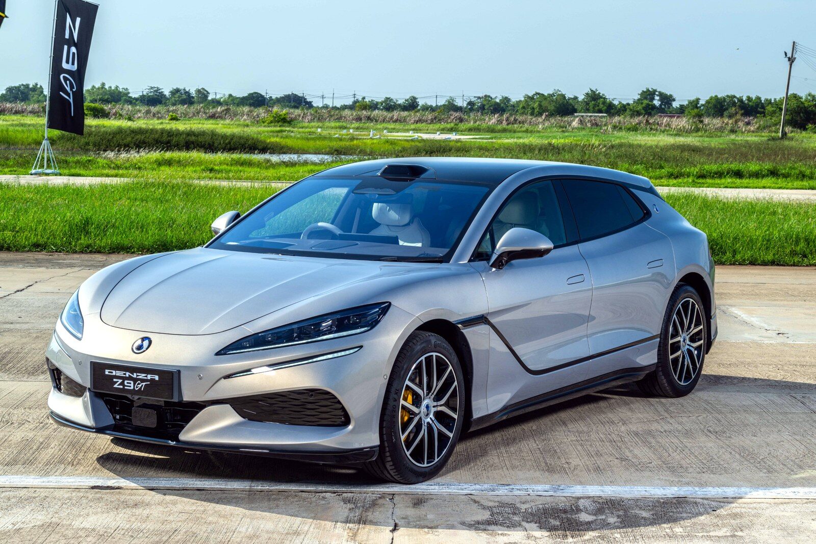 DENZA Z9GT 2026 เปิดตัวทางการ เคาะ 2,899,900 บาท แบตเตอรี่ Blade 122.5 kWh ชาร์จไว 9 นาที 5