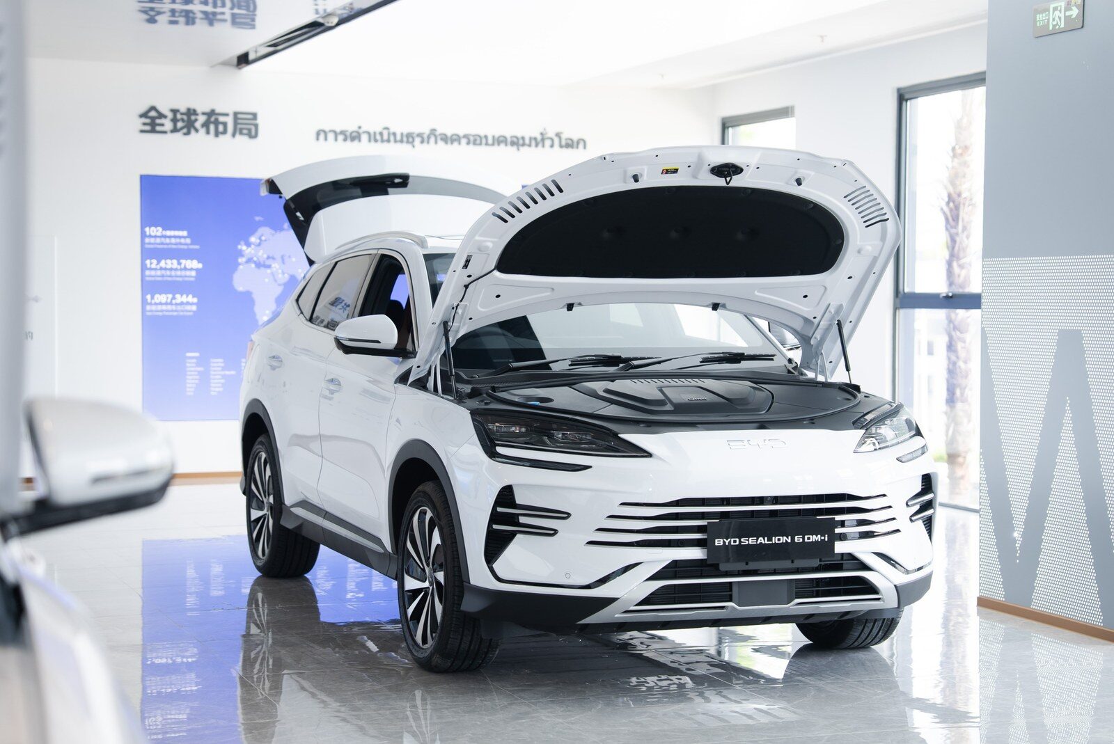 BYD ผลิตครบ 100,000 คันในไทยอย่างเป็นทางการ ดัน ATTO 3 สู่ตลาดโลก 5