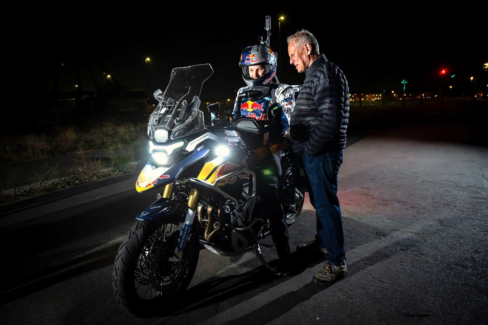 Triumph Tiger 1200 2026 แซม ซันเดอร์แลนด์ ขี่รอบโลก 19 วัน 6