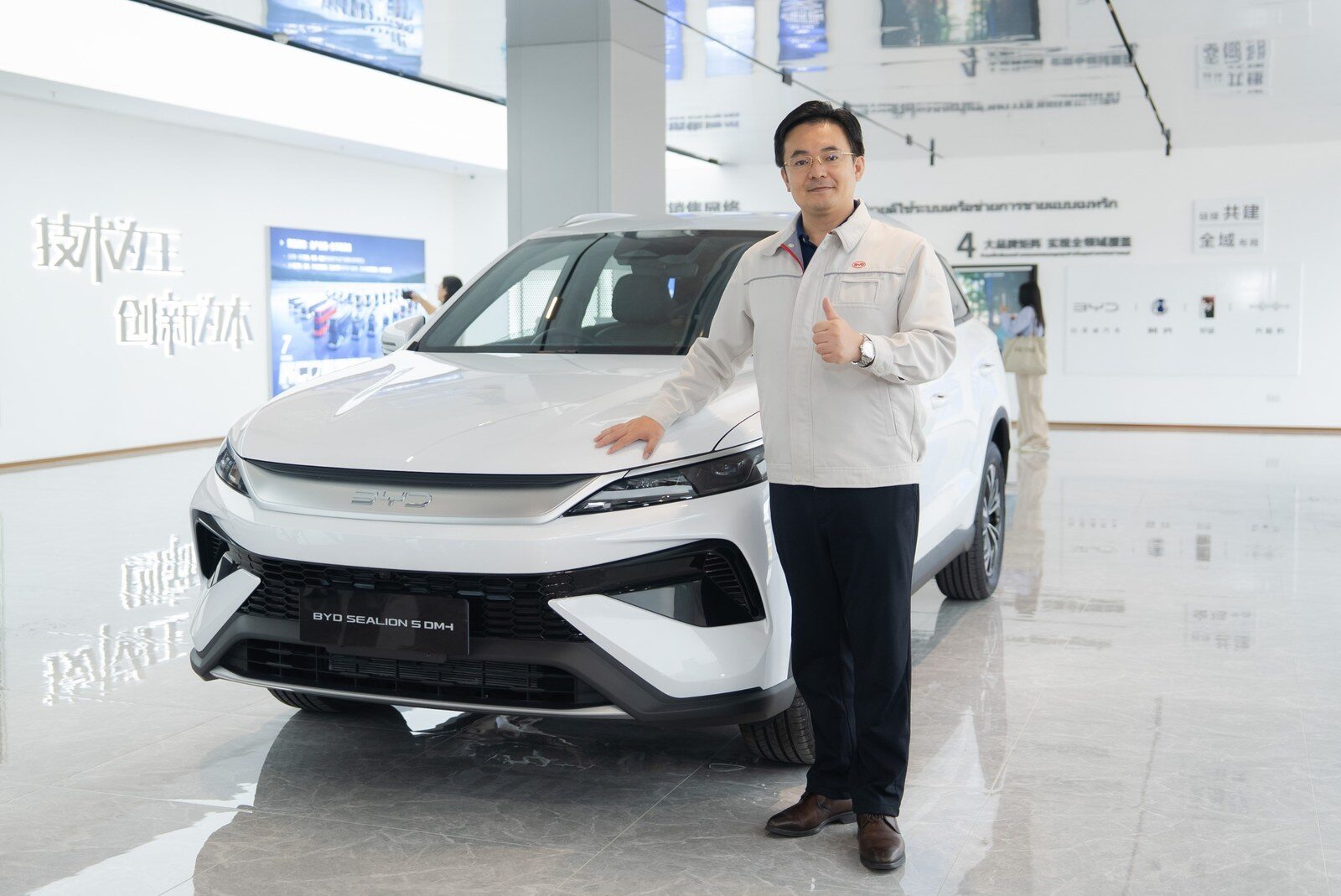 BYD ผลิตครบ 100,000 คันในไทยอย่างเป็นทางการ ดัน ATTO 3 สู่ตลาดโลก 6