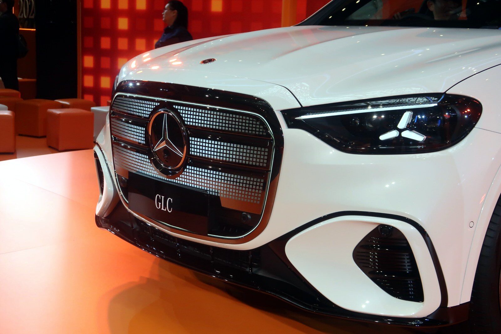 Mercedes-Benz electric GLC 2026 ในไทย วางราคาไม่เกิน 3.7 ล้าน 7