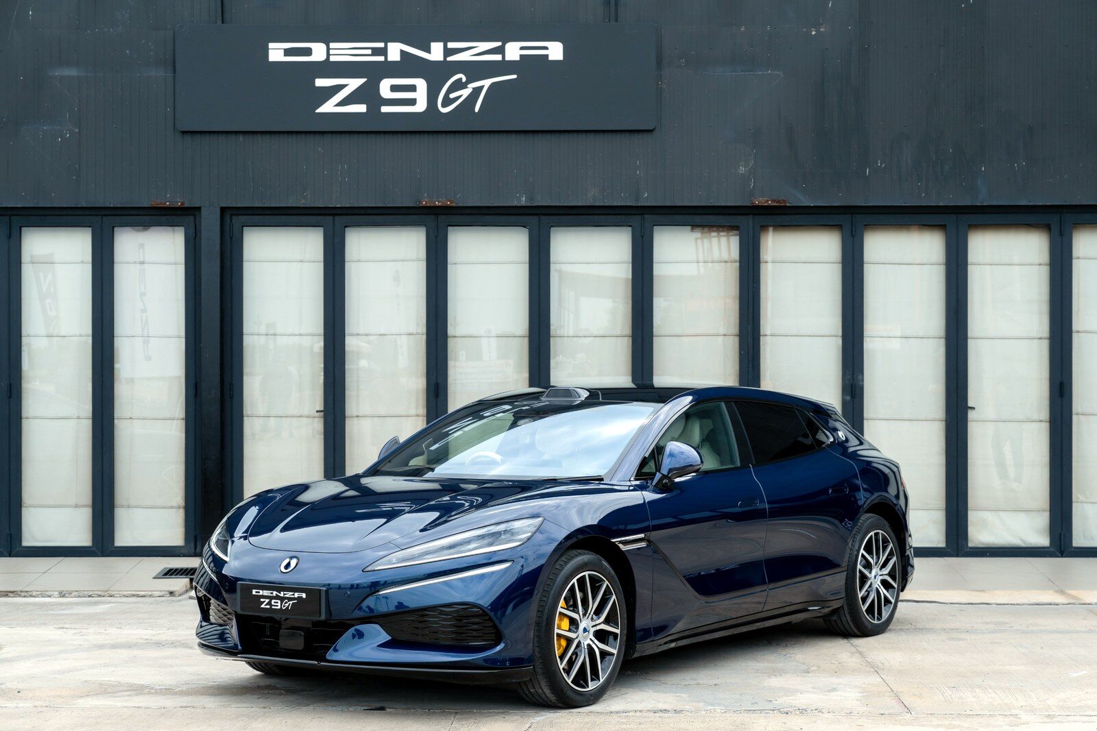 DENZA Z9GT 2026 เปิดตัวทางการ เคาะ 2,899,900 บาท แบตเตอรี่ Blade 122.5 kWh ชาร์จไว 9 นาที 7