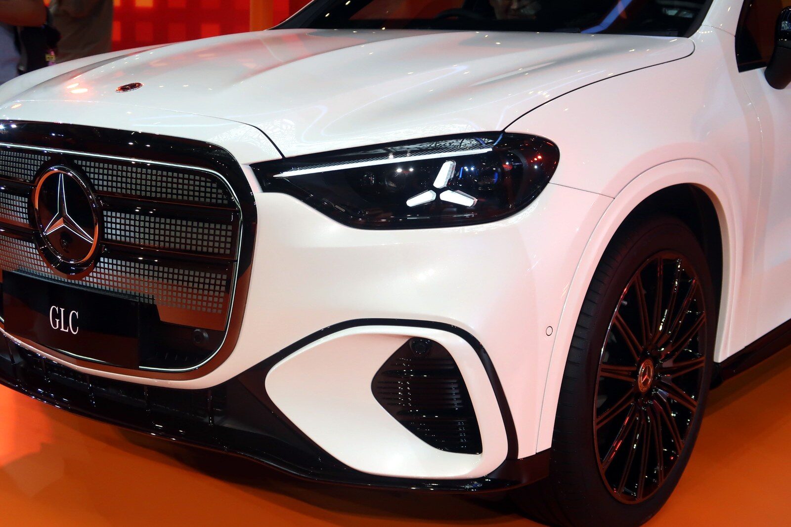 Mercedes-Benz electric GLC 2026 ในไทย วางราคาไม่เกิน 3.7 ล้าน 8
