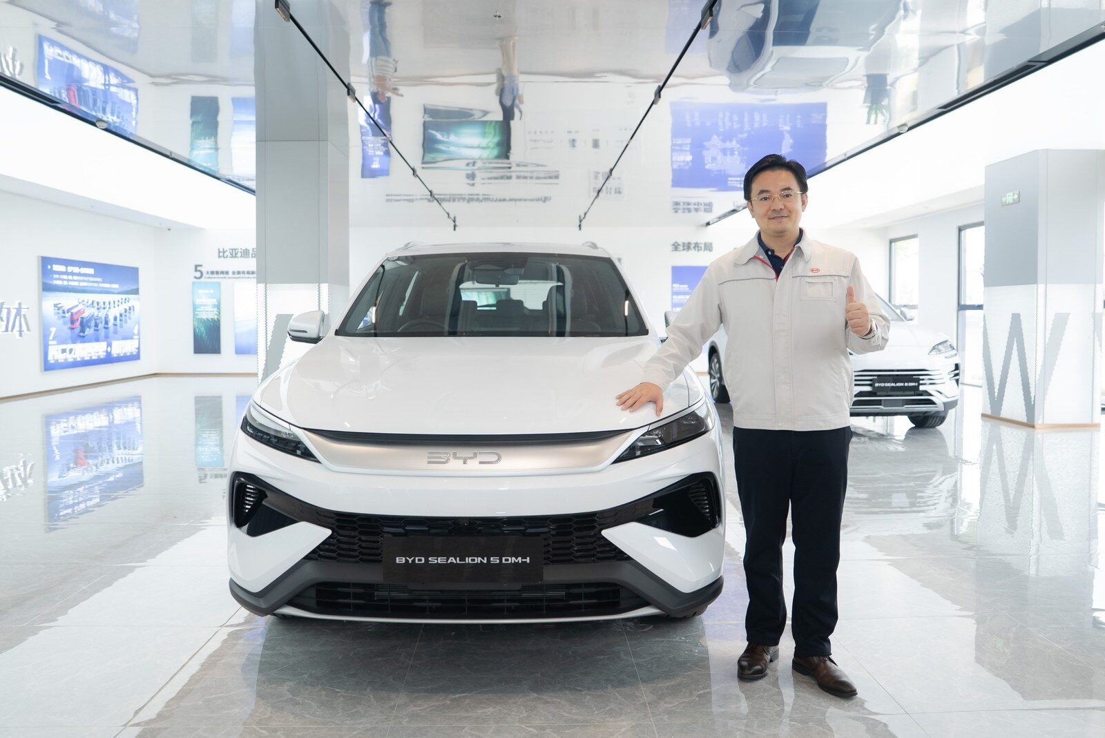 BYD ผลิตครบ 100,000 คันในไทยอย่างเป็นทางการ ดัน ATTO 3 สู่ตลาดโลก 8