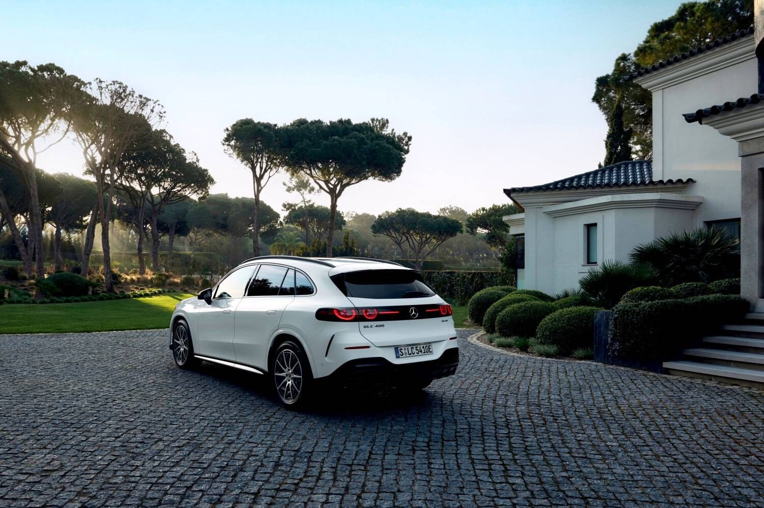 ALL NEW Mercedes-Benz GLC 2026 ขุมพลังไฟฟ้า 100% เปิดตัว เผยโฉมครั้งแรกในไทย 23 กันยายนนี้ 10