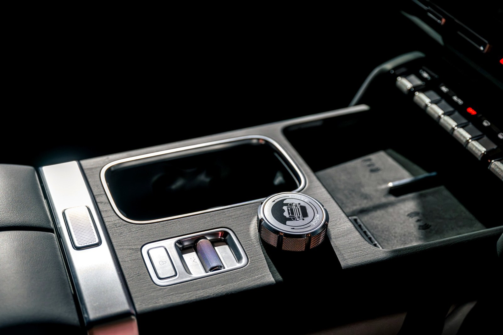 เปิดตัว iCAUR V27 REEV 2026 ราคาเริ่ม 999,900 บ. สเปกไทย 20