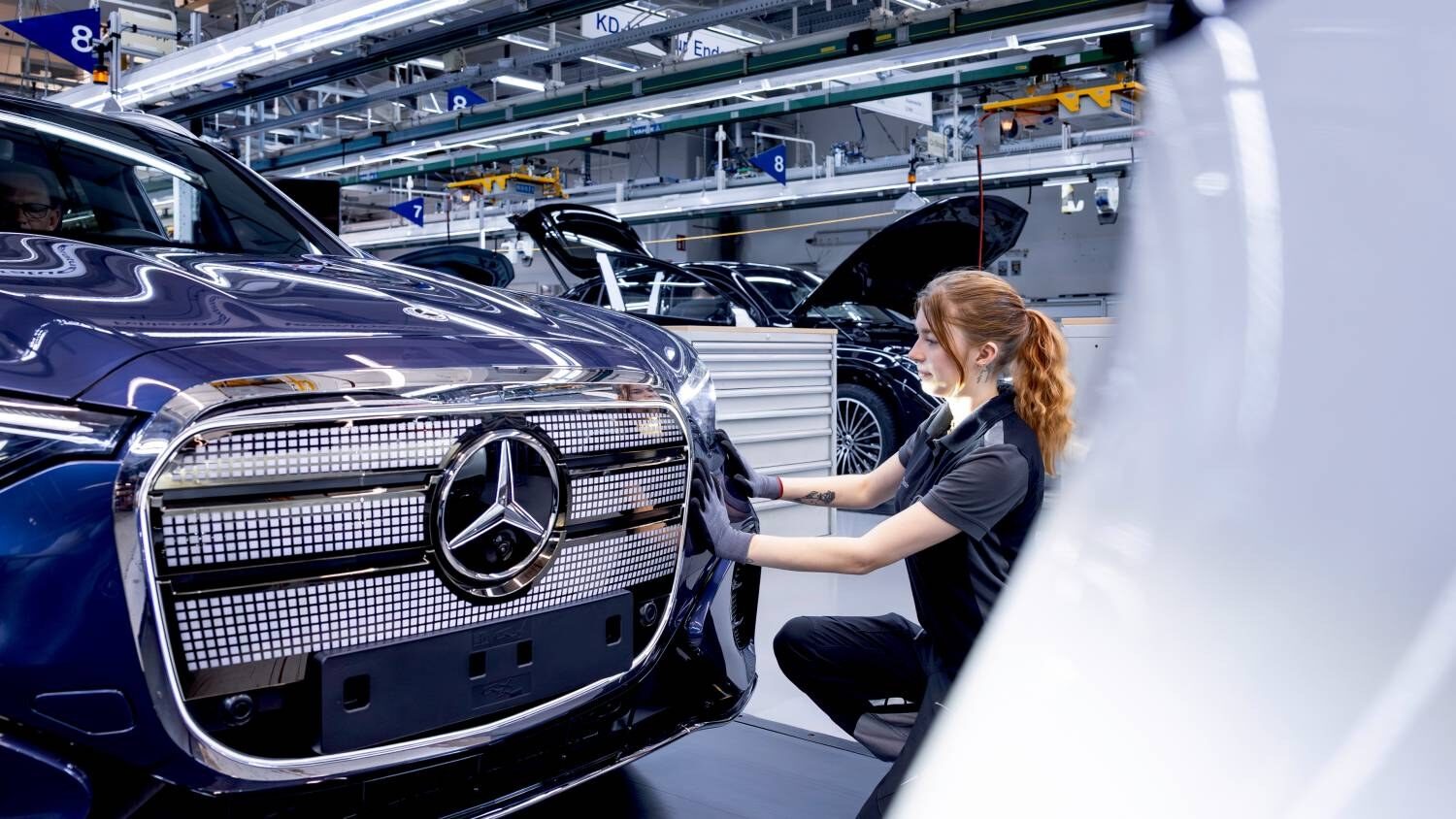ALL NEW Mercedes-Benz GLC 2026 ขุมพลังไฟฟ้า 100% เปิดตัว เผยโฉมครั้งแรกในไทย 23 กันยายนนี้ 14