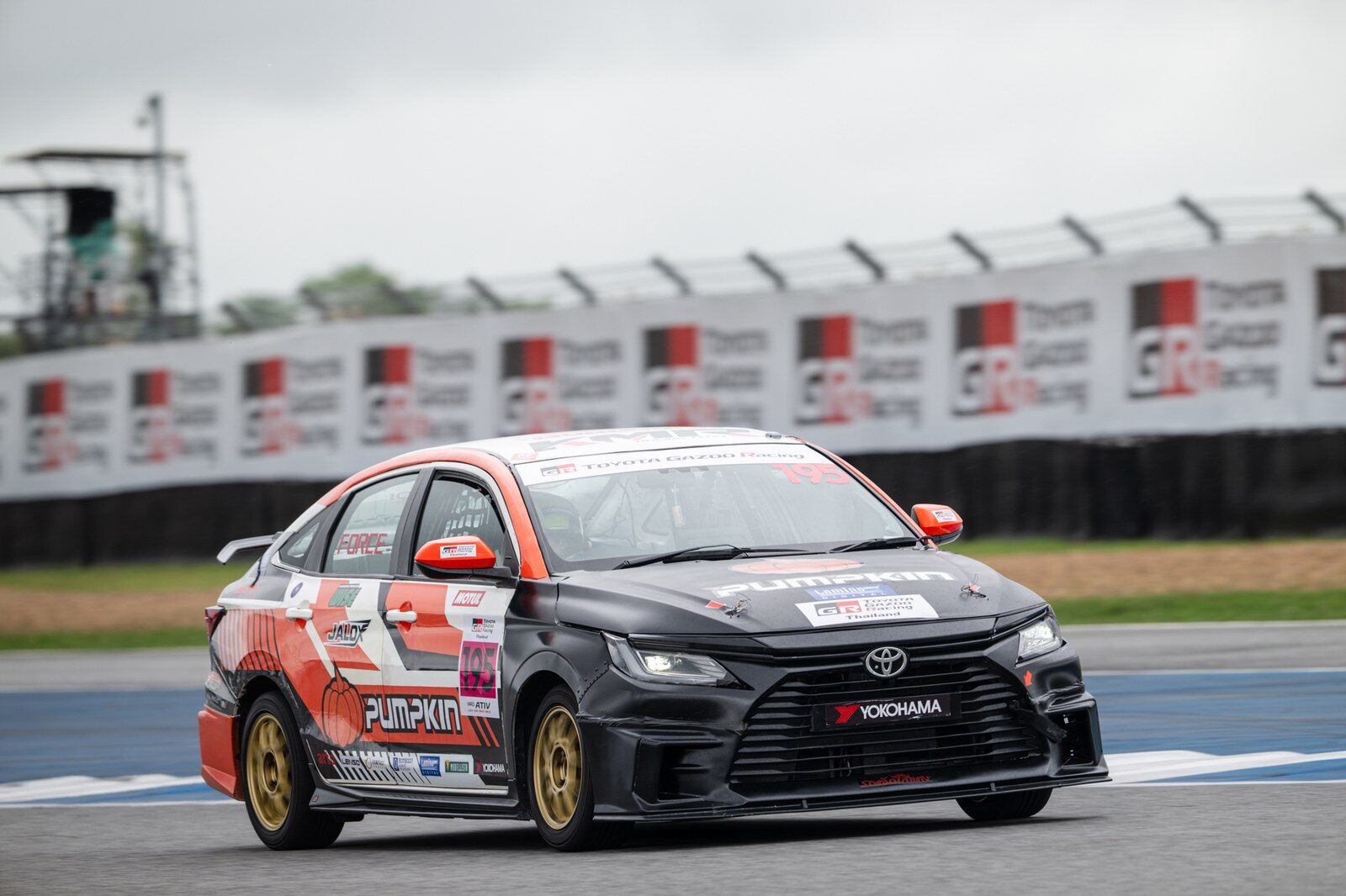 Toyota Gazoo Racing 2026 สนาม 3-4 บุรีรัมย์ 15
