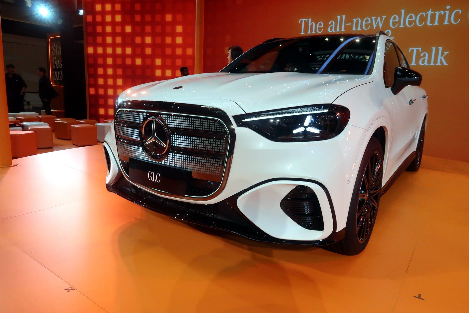 Mercedes-Benz electric GLC 2026 ในไทย วางราคาไม่เกิน 3.7 ล้าน 15