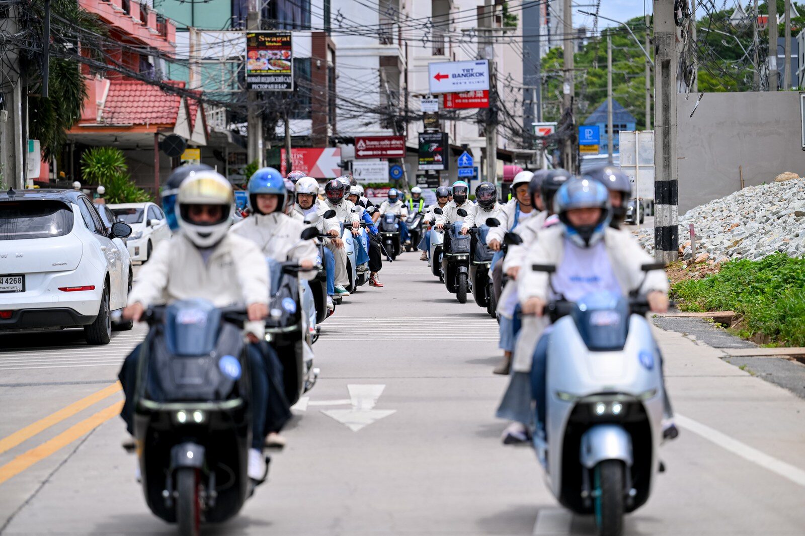 ไทยฮอนด้า ตอกย้ำสังคมสองล้อพลังงานทางเลือก จัดทริป “Honda UC3 Society Meet ครั้งที่ 3” พาผู้ขับขี่ท่องพัทยา พร้อมอัดโปรโมชัน Honda UC3 2026 สิทธิประโยชน์รวมกว่า 15,000 บาท 16