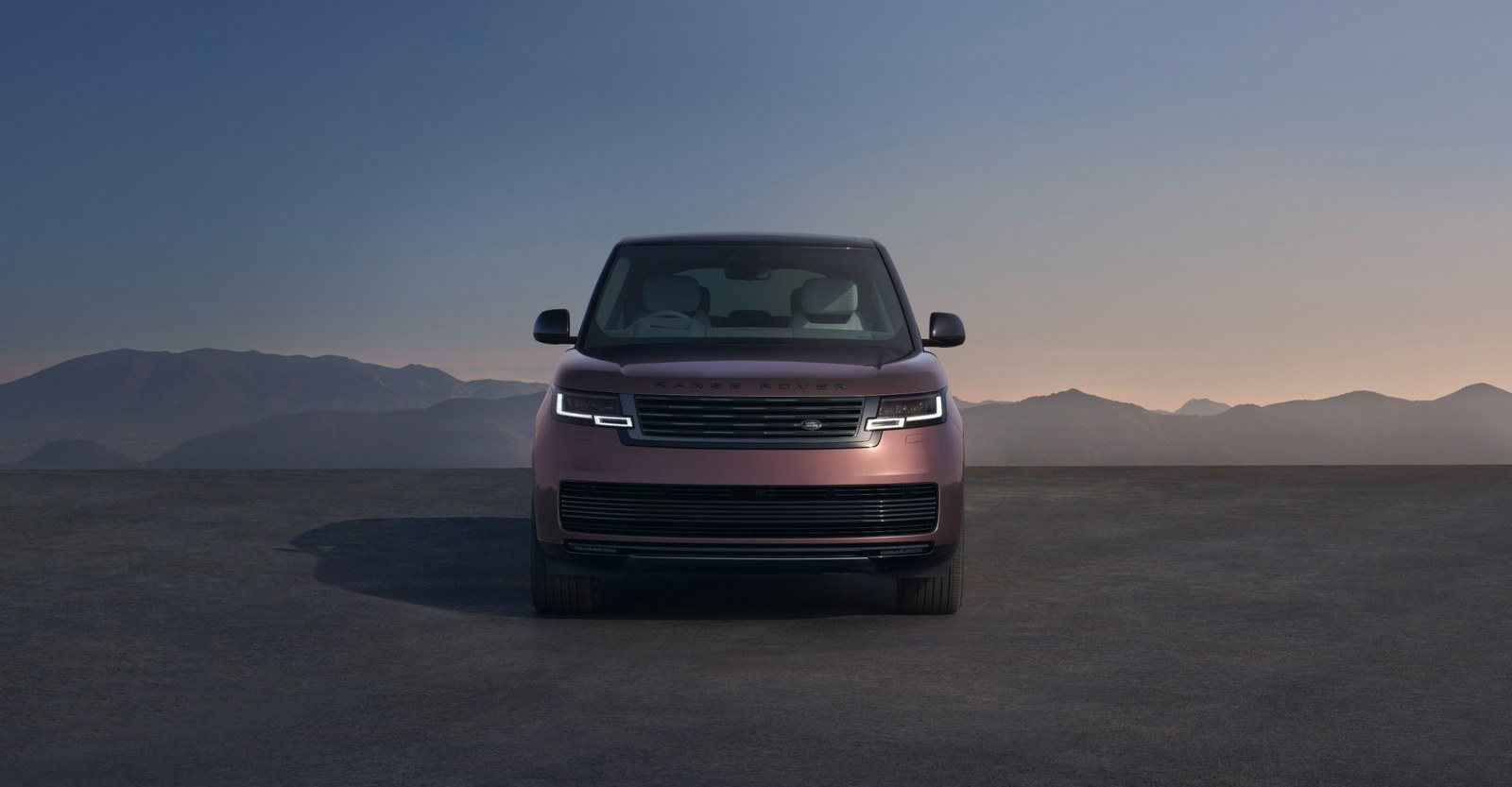 เปิดตัว Range Rover Electric 2026 เอสยูวีไฟฟ้าเรือนร่างหรู 550 แรงม้า ลุยน้ำลึก 900 มม. ชาร์จไว 800V พร้อมเปิดรับจองในไทย 20