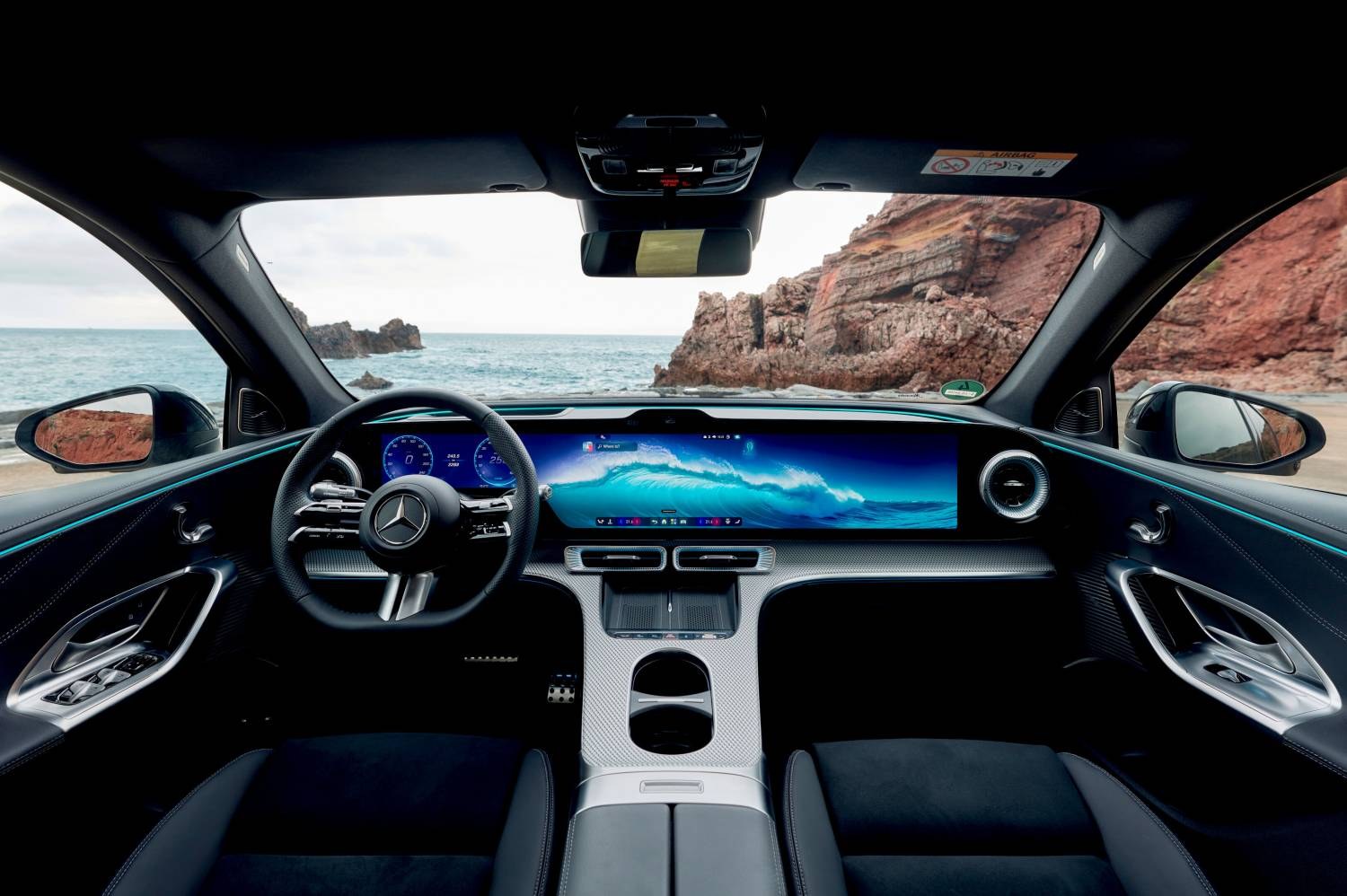 ALL NEW Mercedes-Benz GLC 2026 ขุมพลังไฟฟ้า 100% เปิดตัว เผยโฉมครั้งแรกในไทย 23 กันยายนนี้ 21
