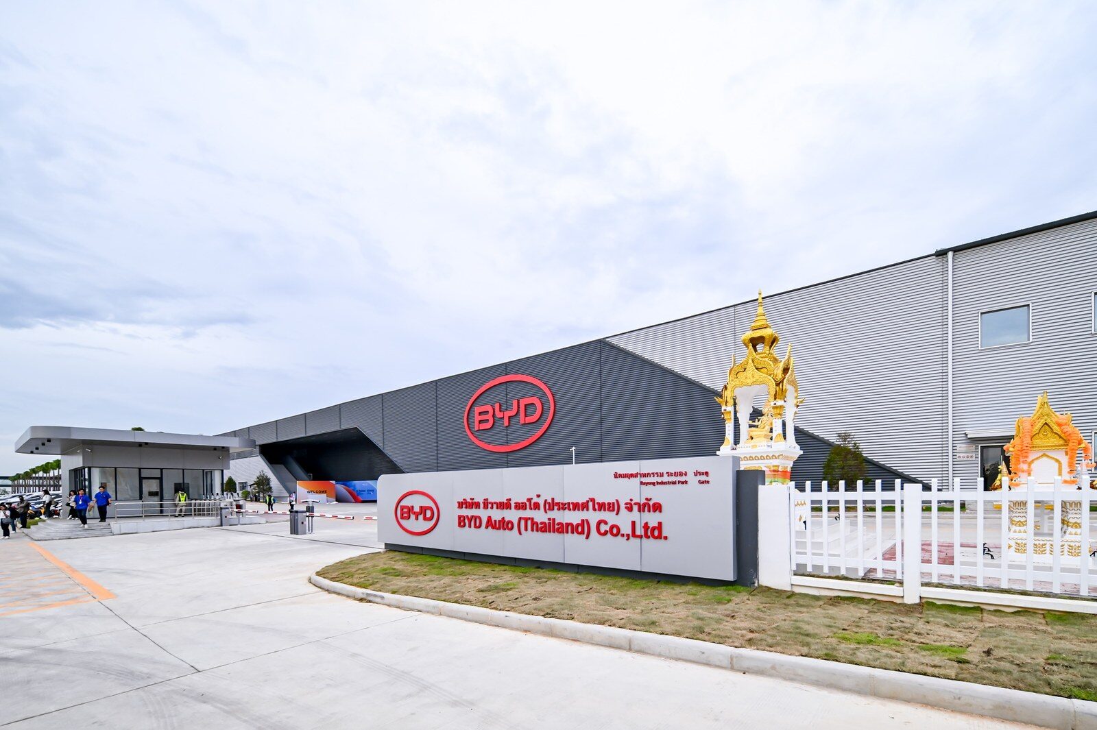 BYD ผลิตครบ 100,000 คันในไทยอย่างเป็นทางการ ดัน ATTO 3 สู่ตลาดโลก 23